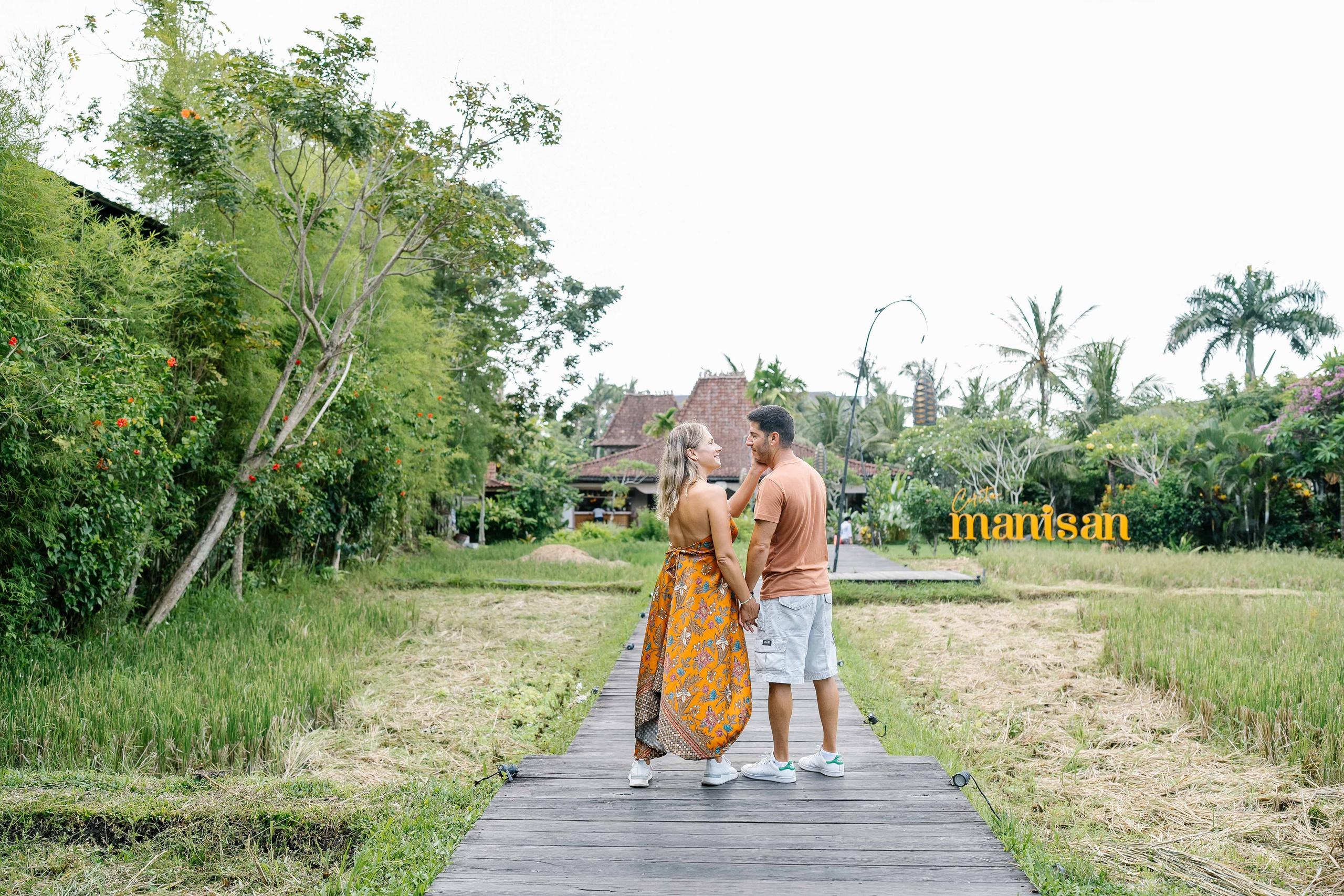 Honeymoon Photoshoot in bali. Female Photographer in Bali