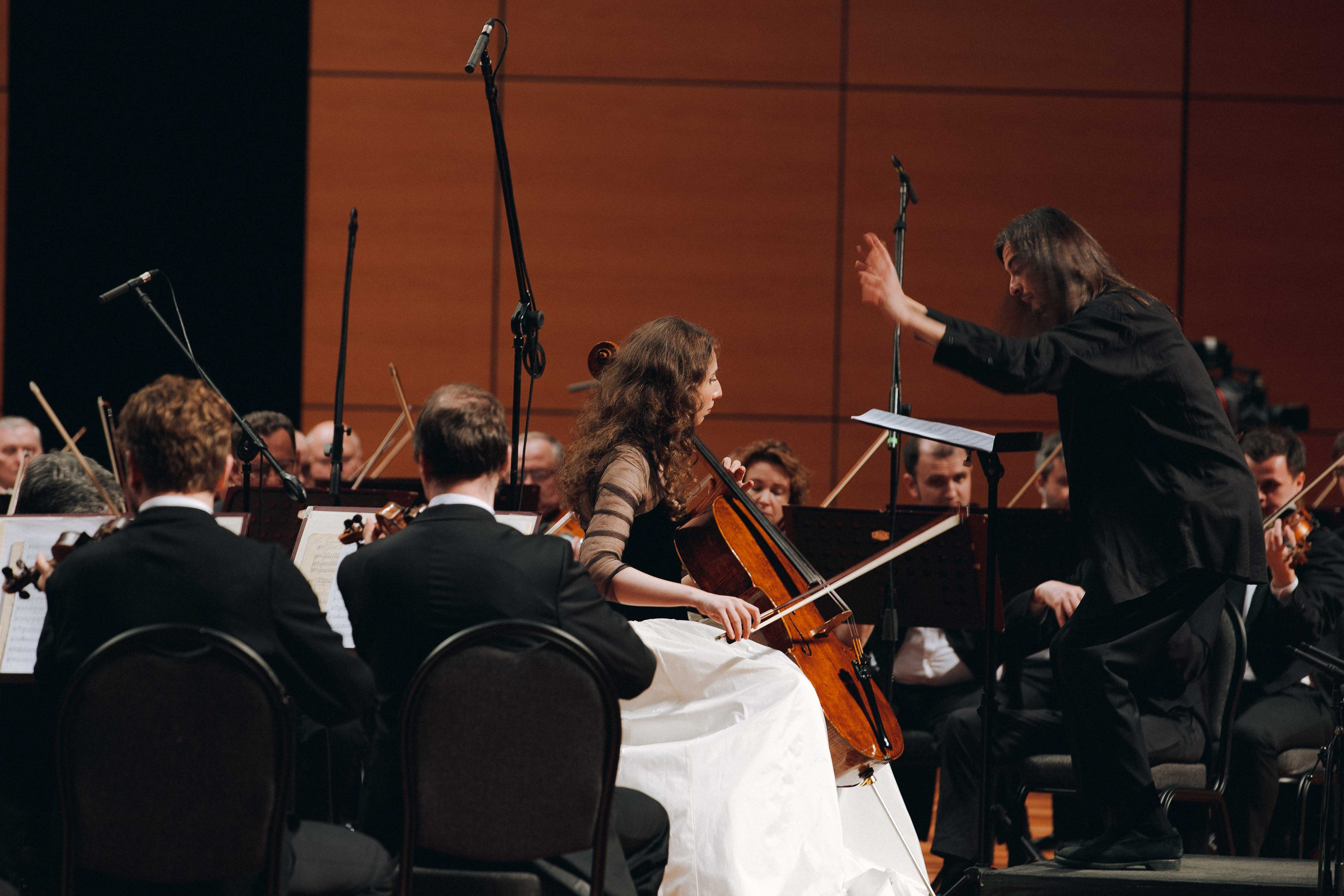 The Tchaikovsky Academic Grand Symphony Orchestra in Istanbul. Wedding&Event photographer Ismail Rzayev in Baku