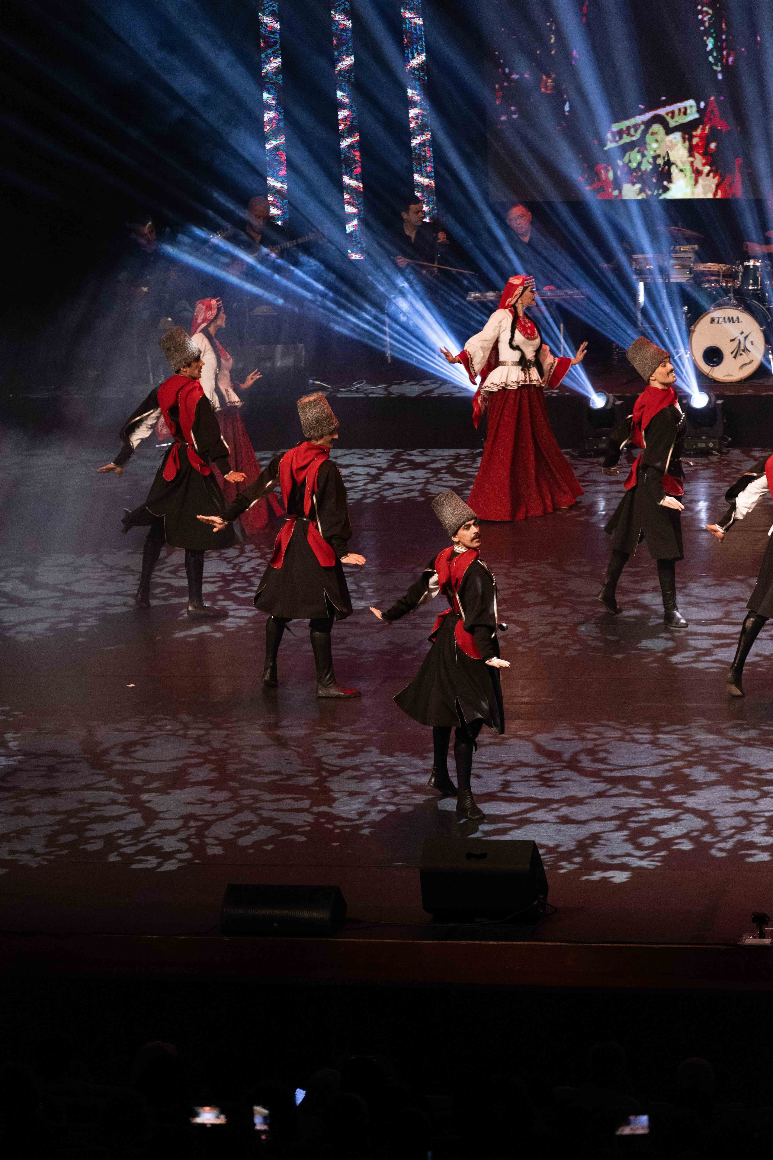 STATE DANCE ENSEMBLE. Wedding&Event photographer Ismail Rzayev in Baku