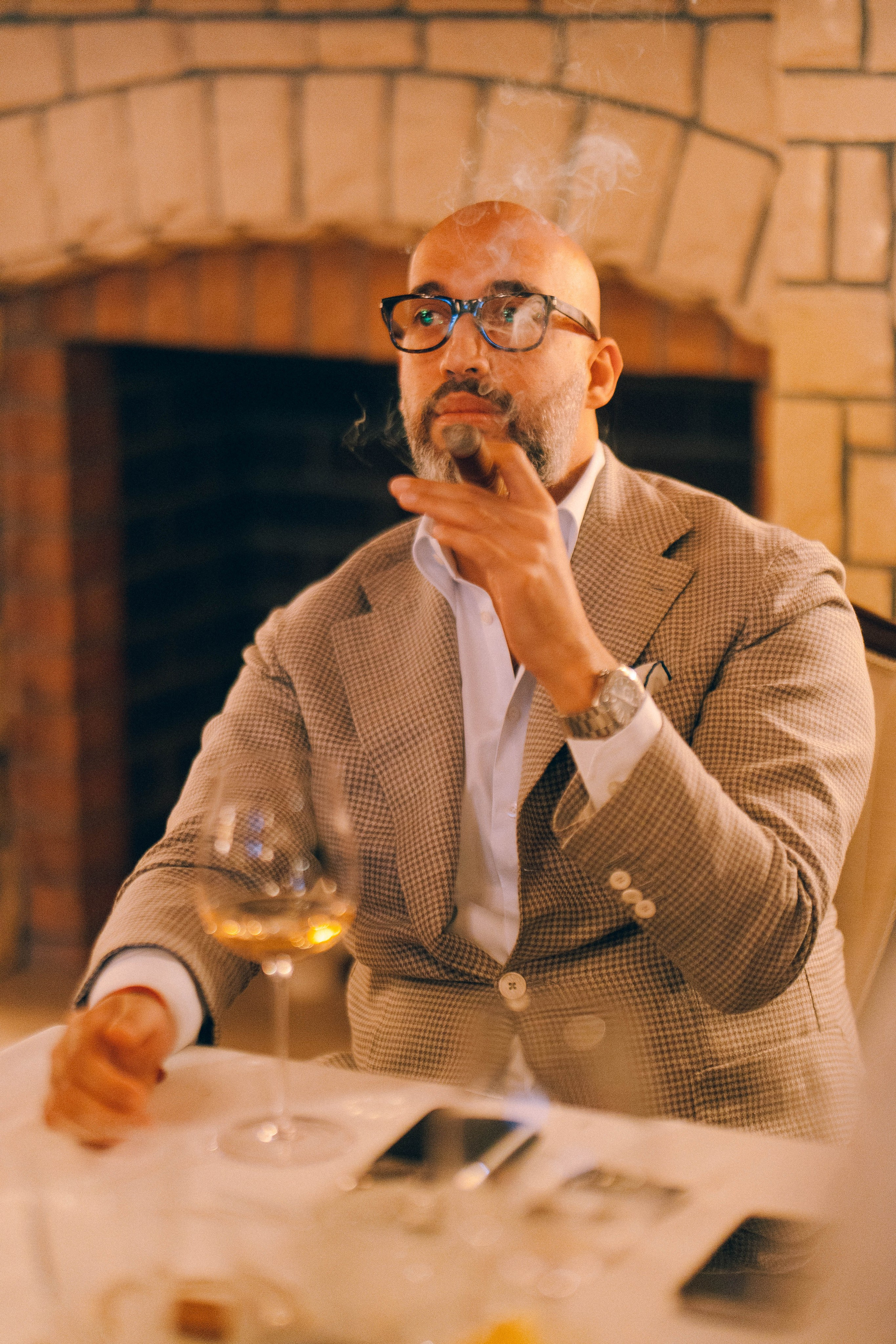 CIGAR CLUB. Wedding&Event photographer Ismail Rzayev in Baku