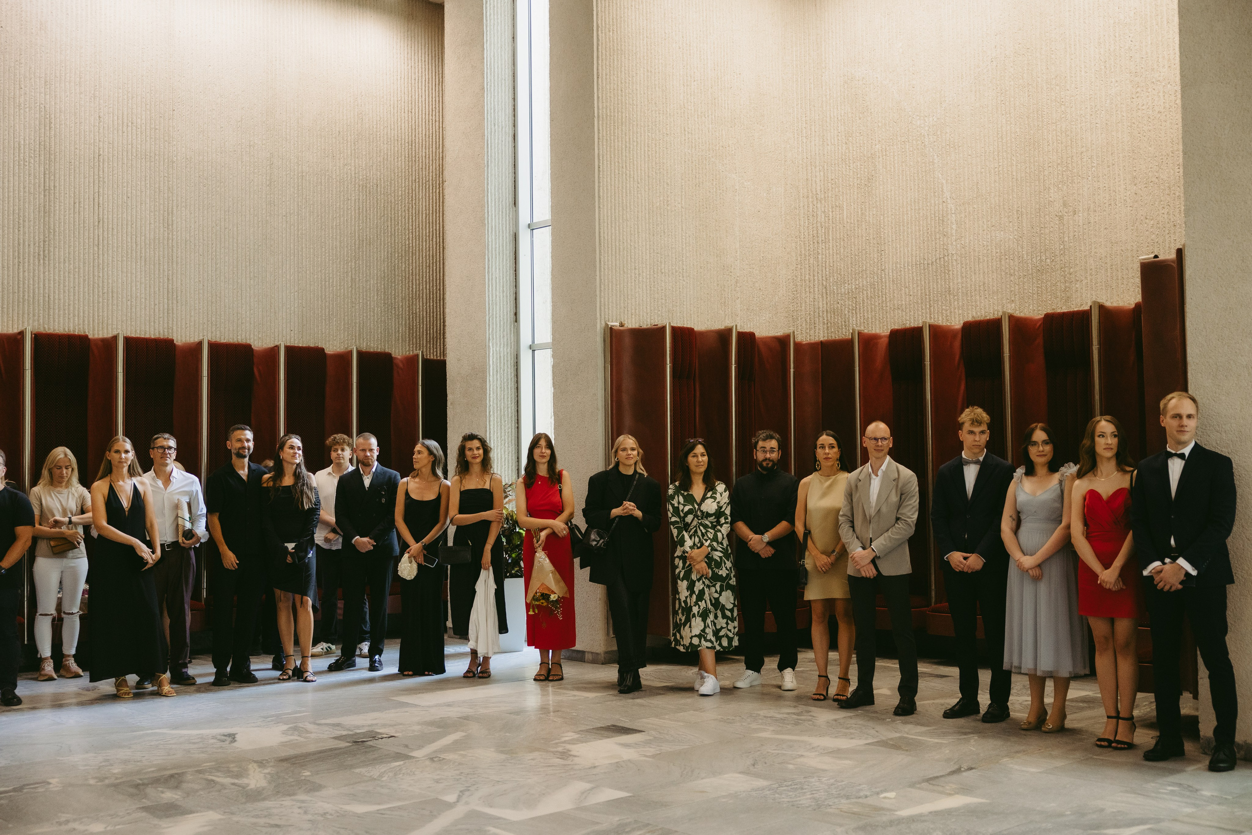 Miglė ir Mindaugas | 2024 | MIESTO VESTUVĖS. Vestuvių ir šeimų fotografė Lena Bondarenko / belove photo