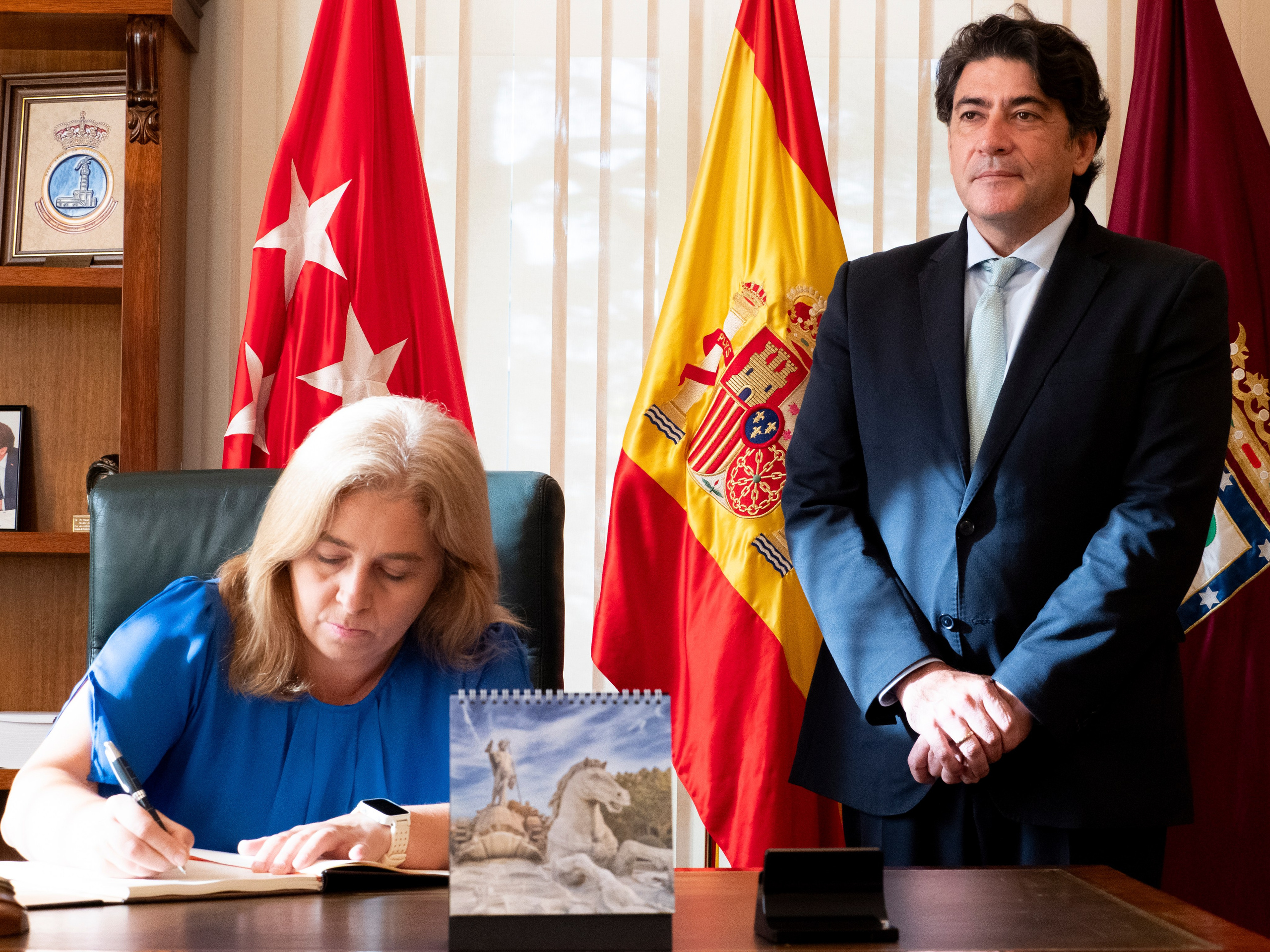 Eventos y Reuniones Diplomáticas. Fotógrafa de Periodismo y Documentación, Teatro, Cine, Shooting para Modelos, Bodas, Bautizos, Comuniones, Familia y Eventos