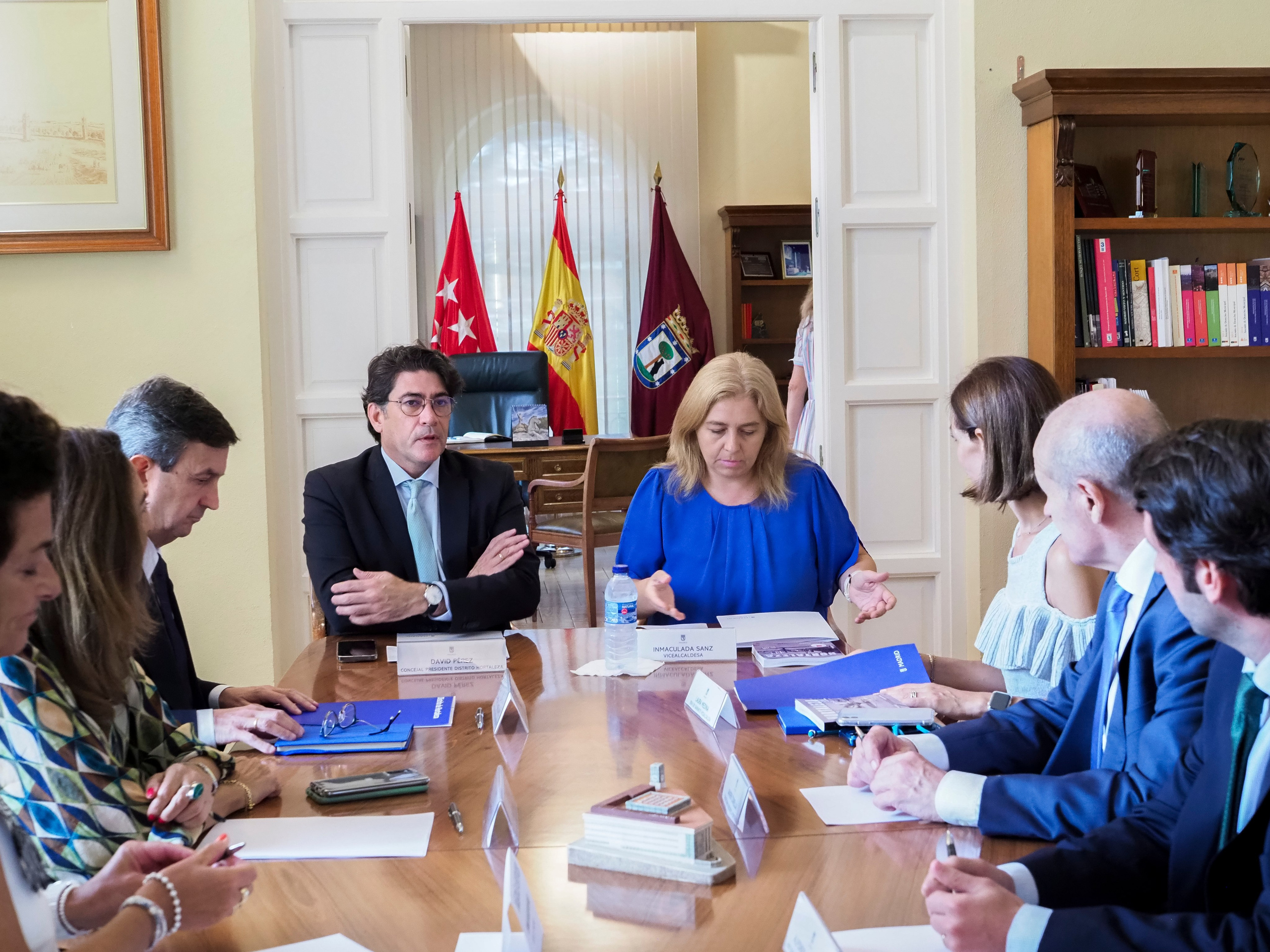 Eventos y Reuniones Diplomáticas. Fotógrafa de Periodismo y Documentación, Teatro, Cine, Shooting para Modelos, Bodas, Bautizos, Comuniones, Familia y Eventos