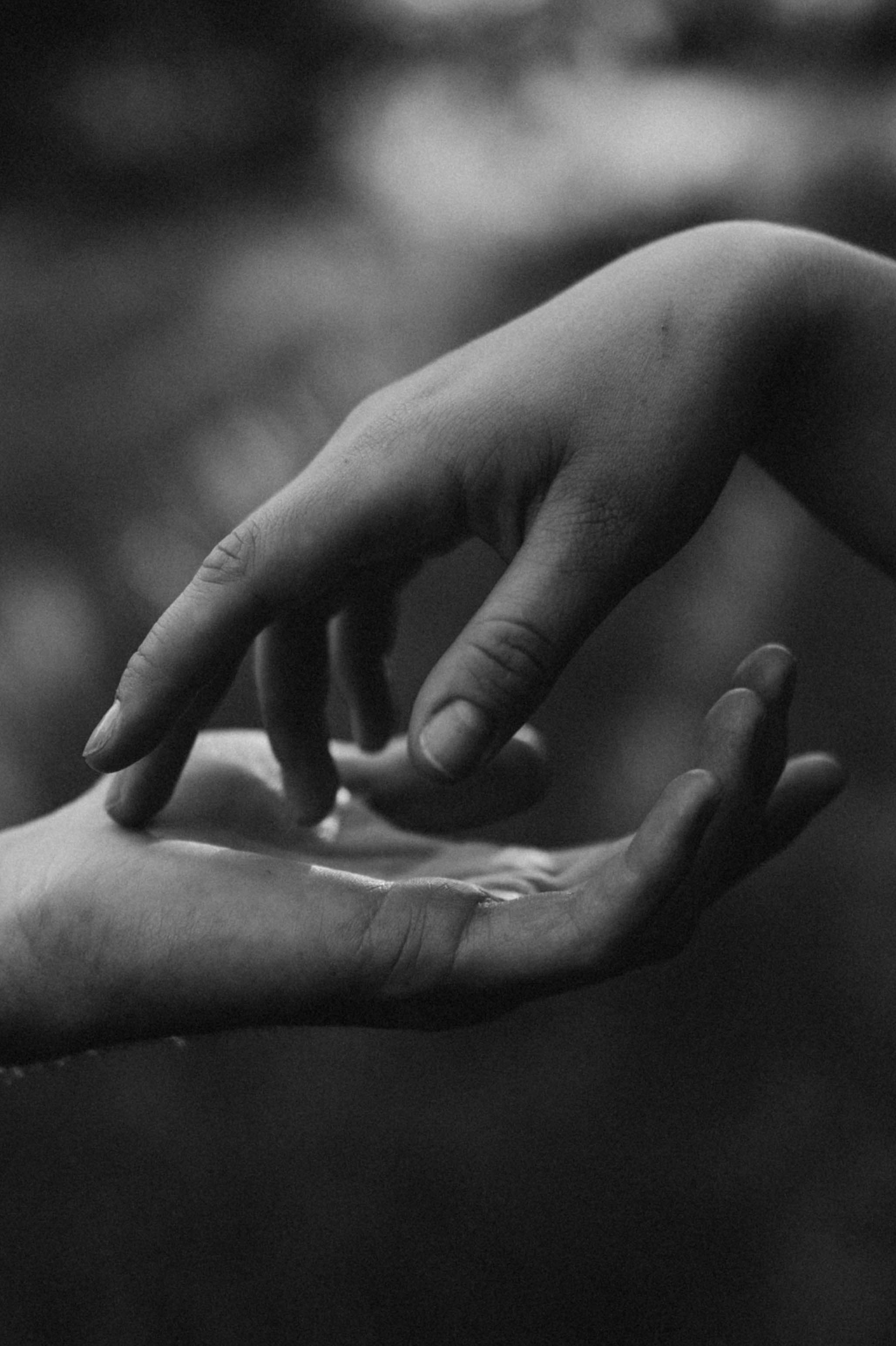 Rain & Sun | Love Story in Wolframs-Eschenbach. Fotografin Ansbach - Paare | Hochzeit | After Wedding