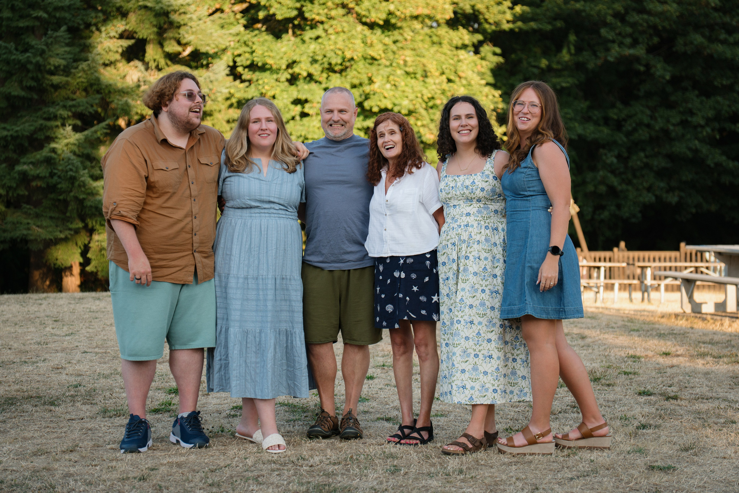 Courtney’s family. Photographer in Washington Sophia D