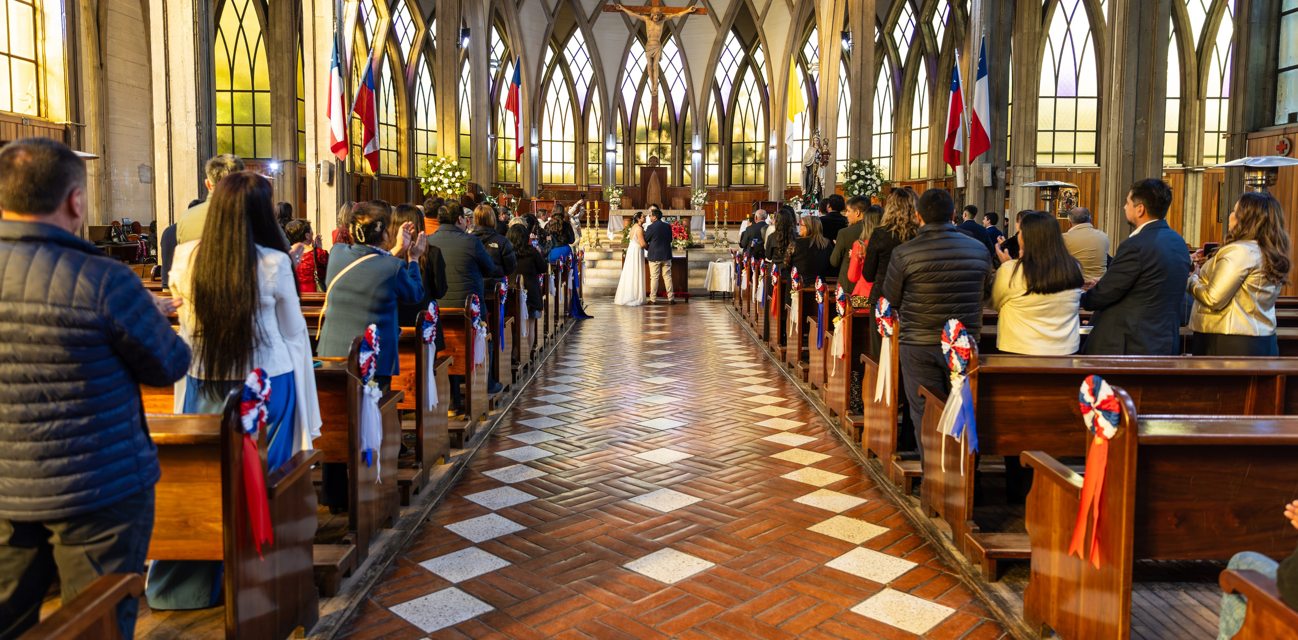 Isamar y Mauro. Dinka & Emilio - El arte de preservar lo que no se repite