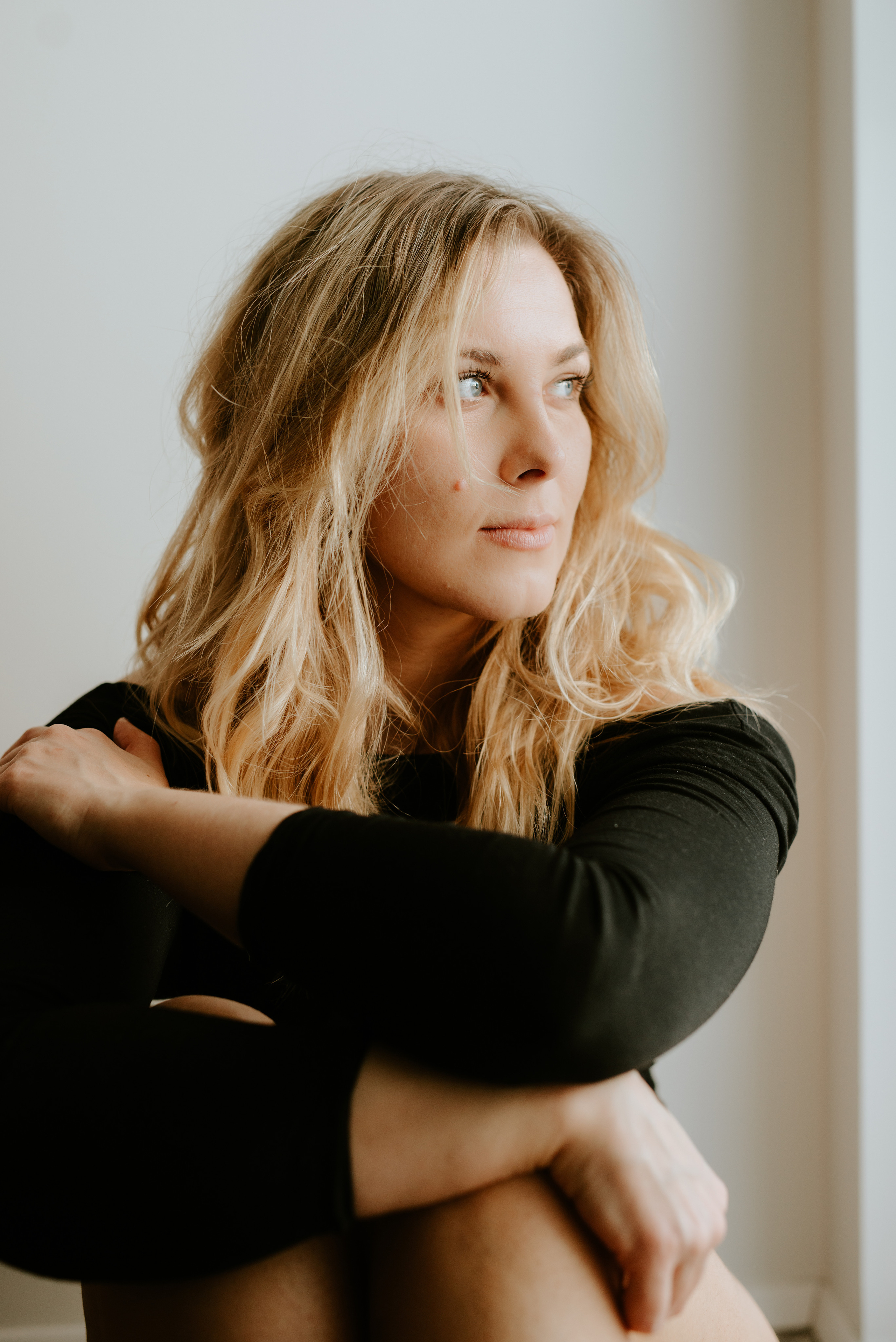 Portrait and boudoir. Michalina Dzianach Wedding Photographer Iceland