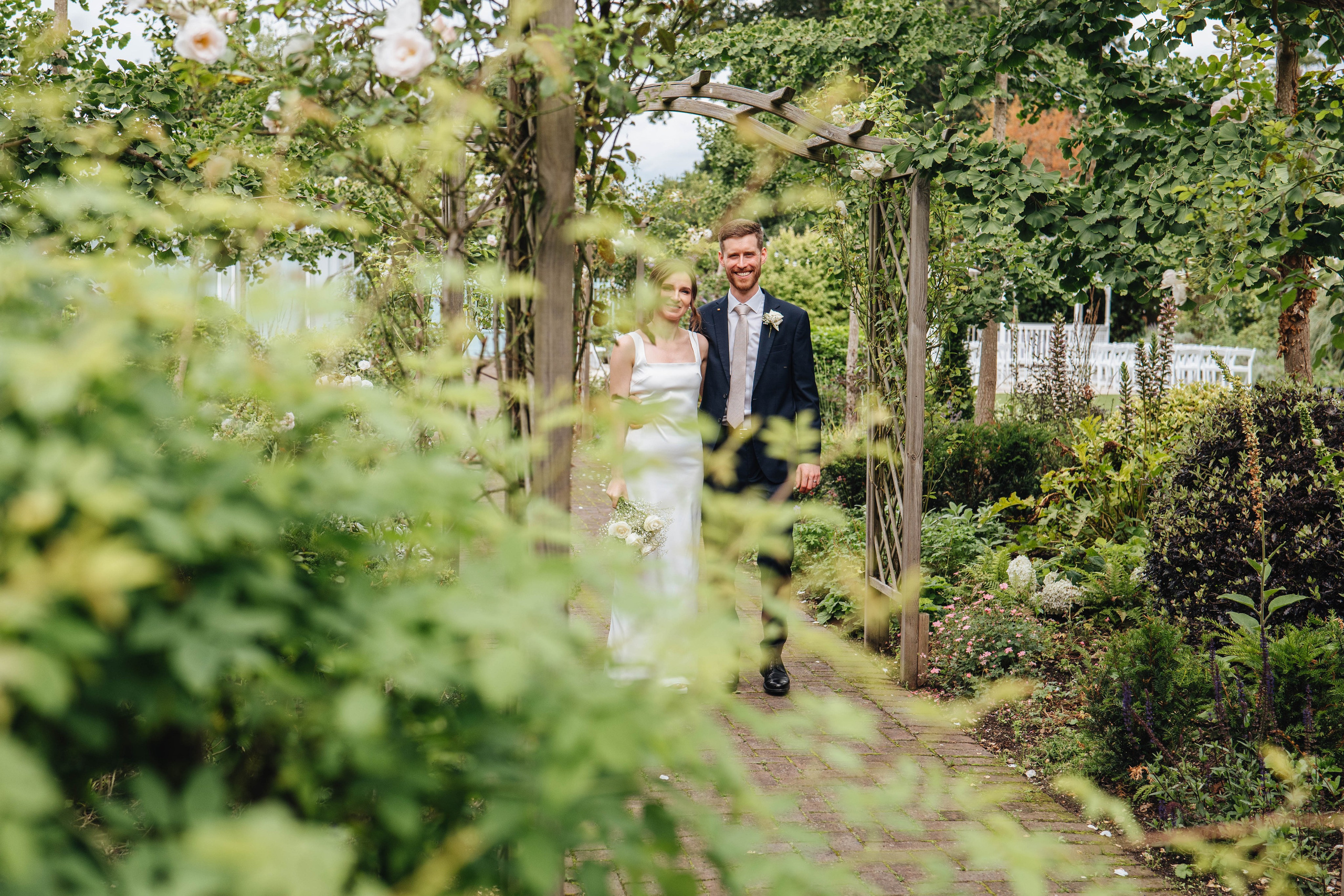 Cozy wedding in Wimbledon, south west London,. Wedding and family photographer in London