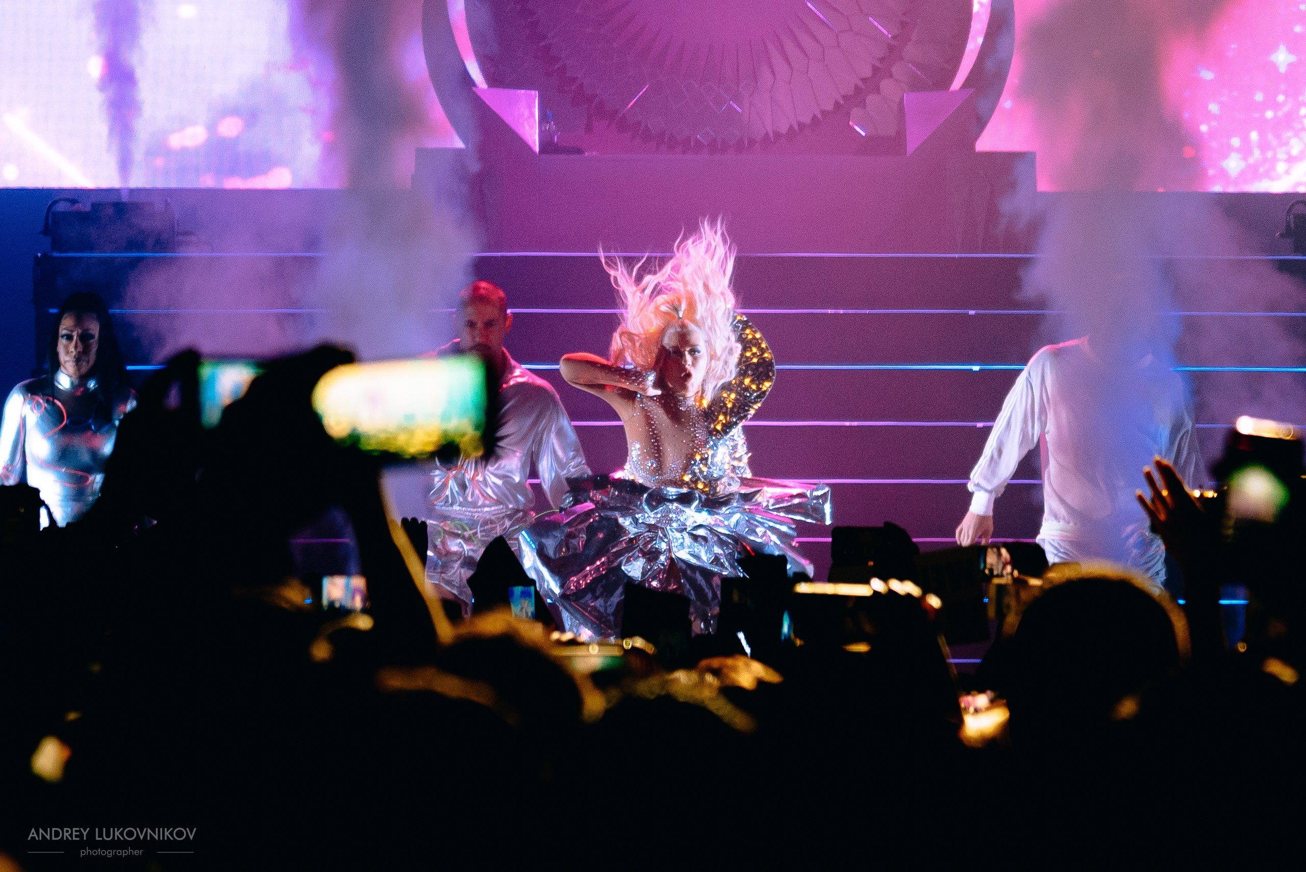 Christina Aguilera. The X Tour