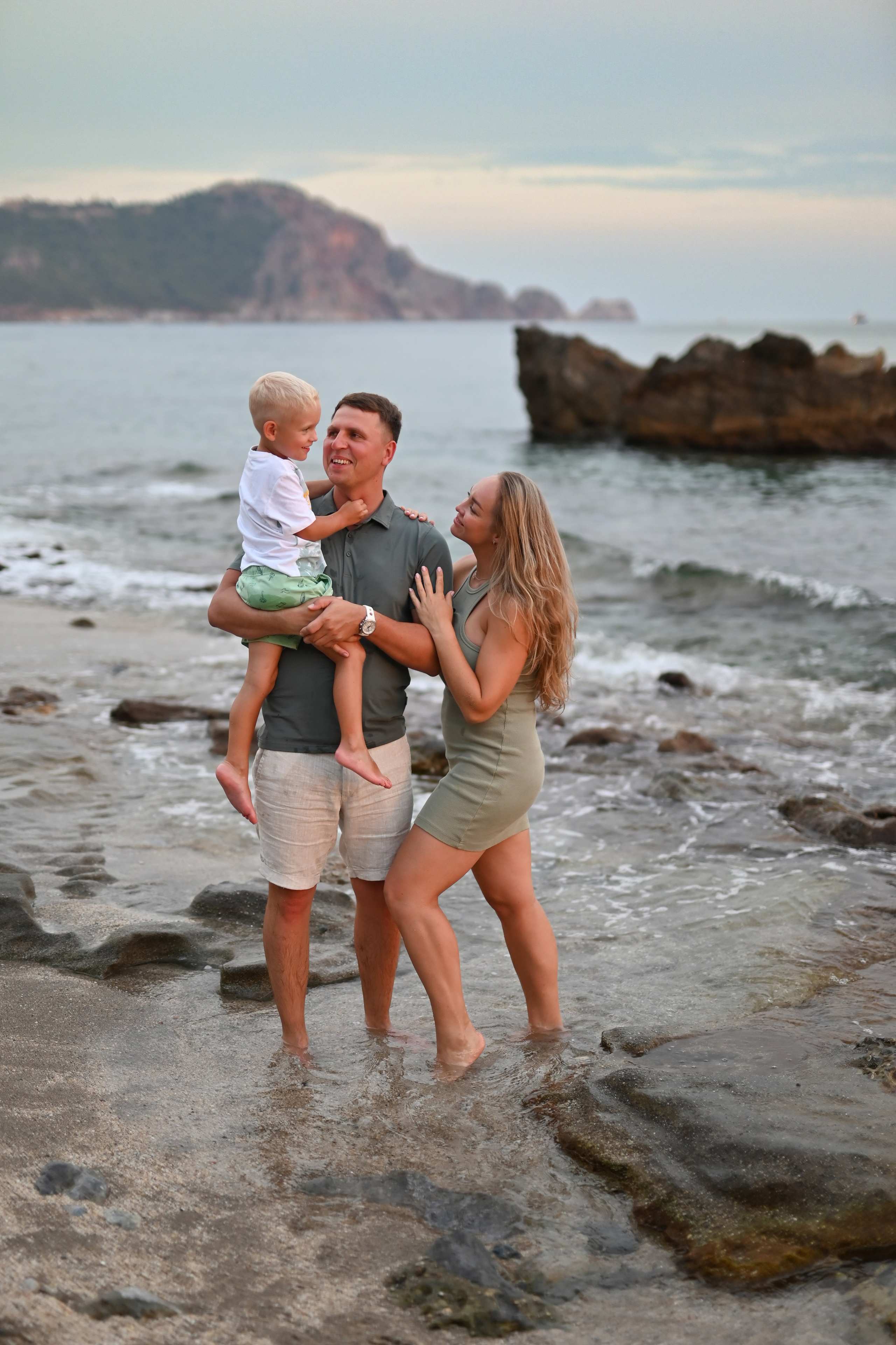 Семейная съемка на пляже Клеопатра. Photographer in Alanya, Side, Manavgat. Türkiye