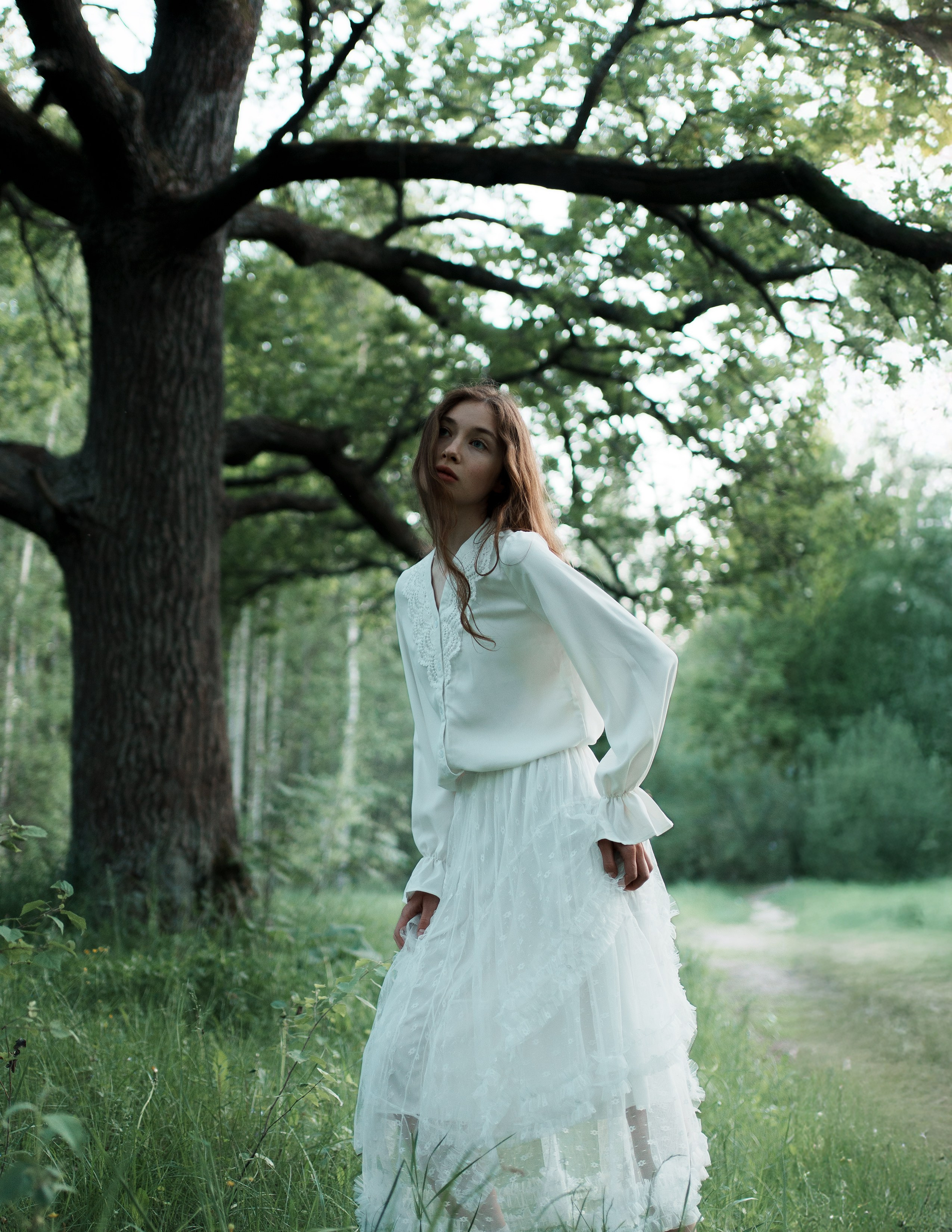 Forest. Alisha Geva женский портретный фотограф в Дубае