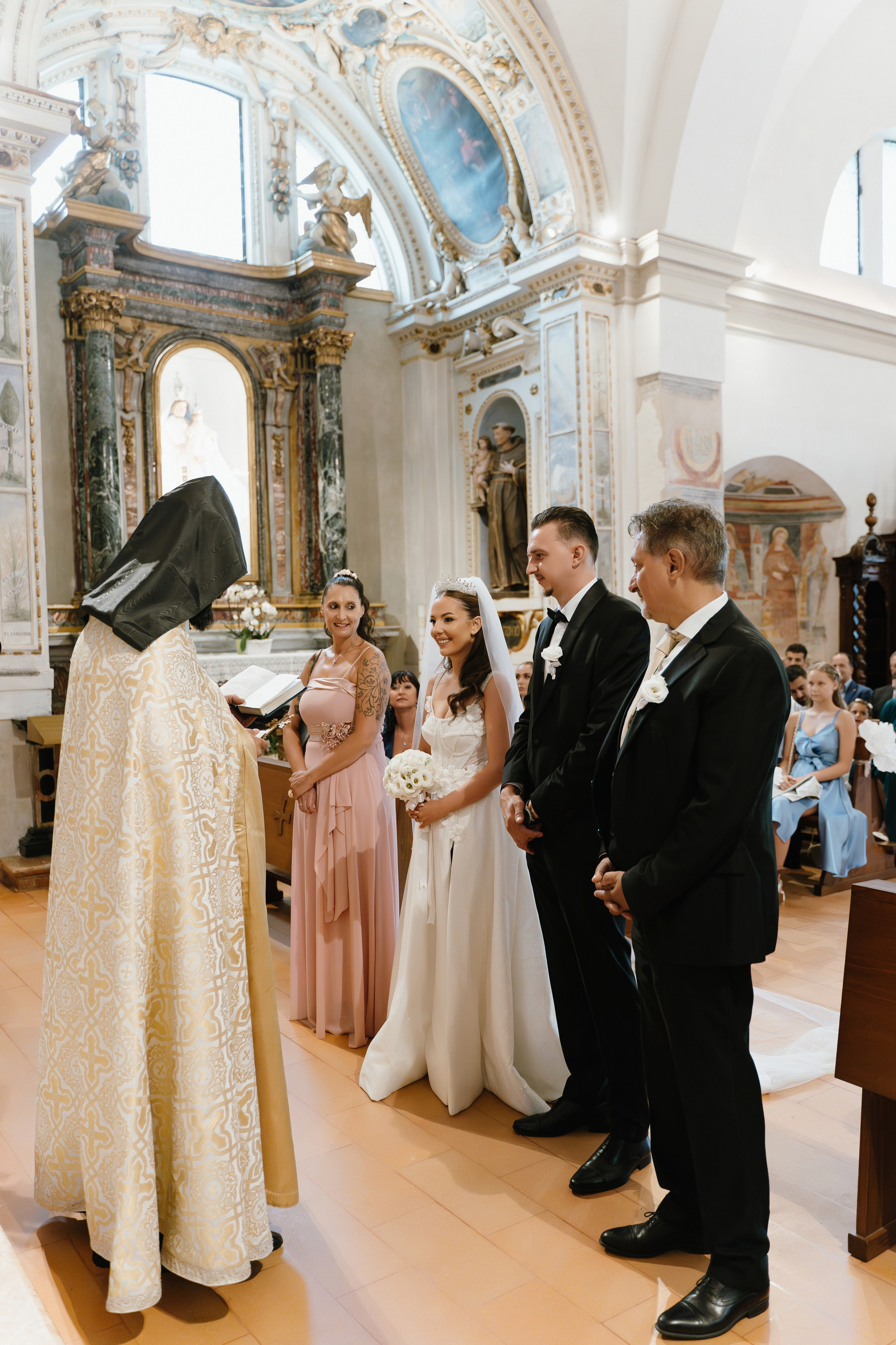 Denys & Armine. Wedding photographer in Italy