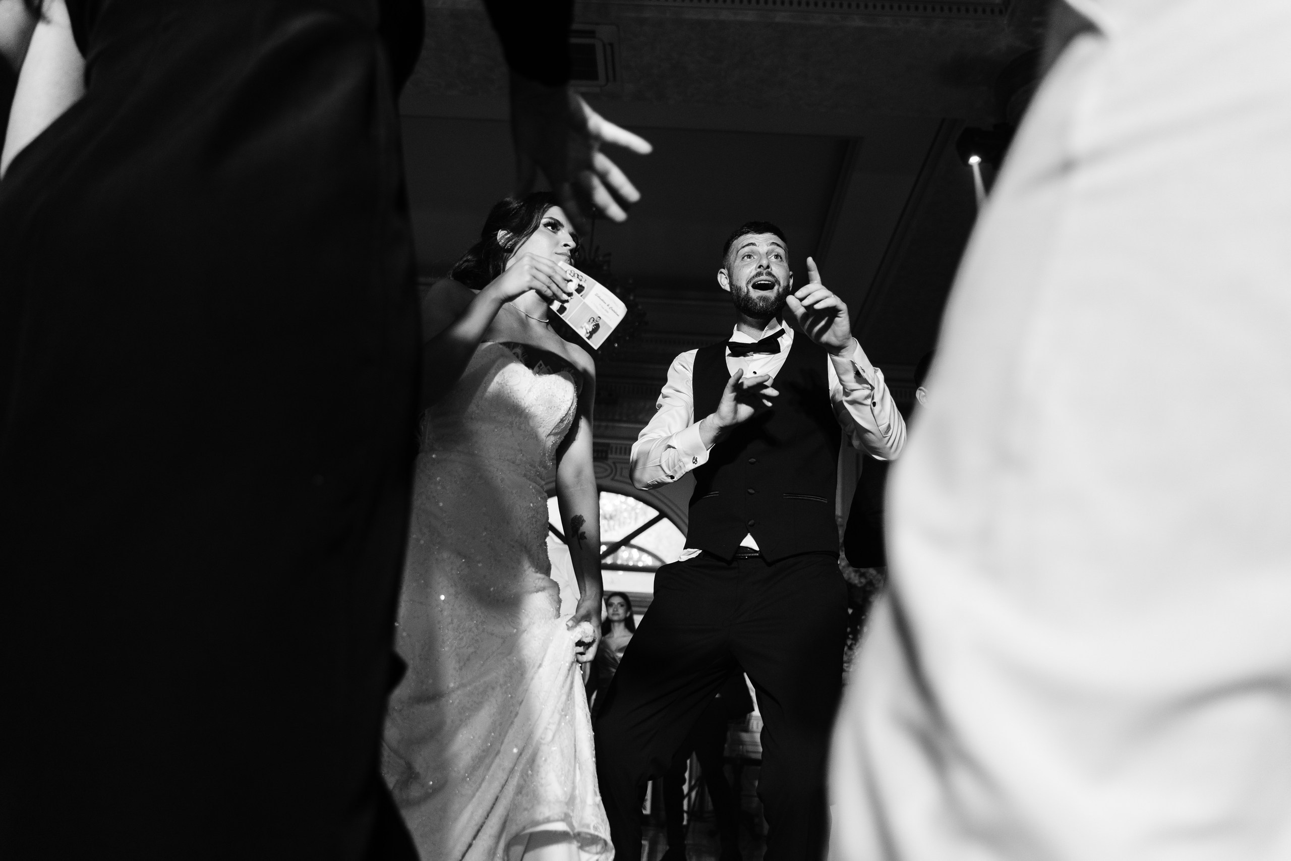 Catalina & Sebi. Ionut Cimpoes FOTOGRAF