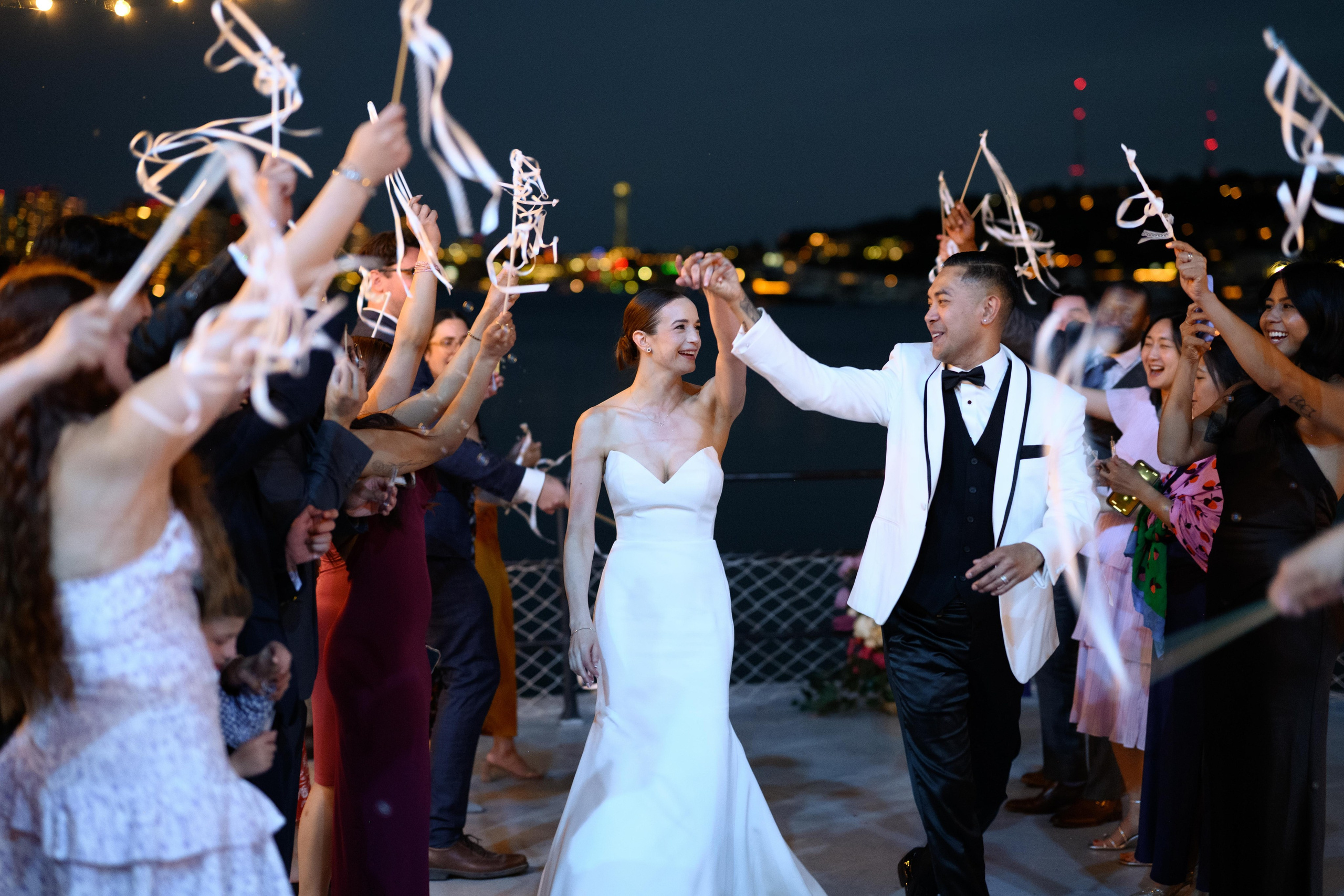 Kevin & Katie. Wedding & portrait photography in the Seattle Area. Helen Michelle photographer