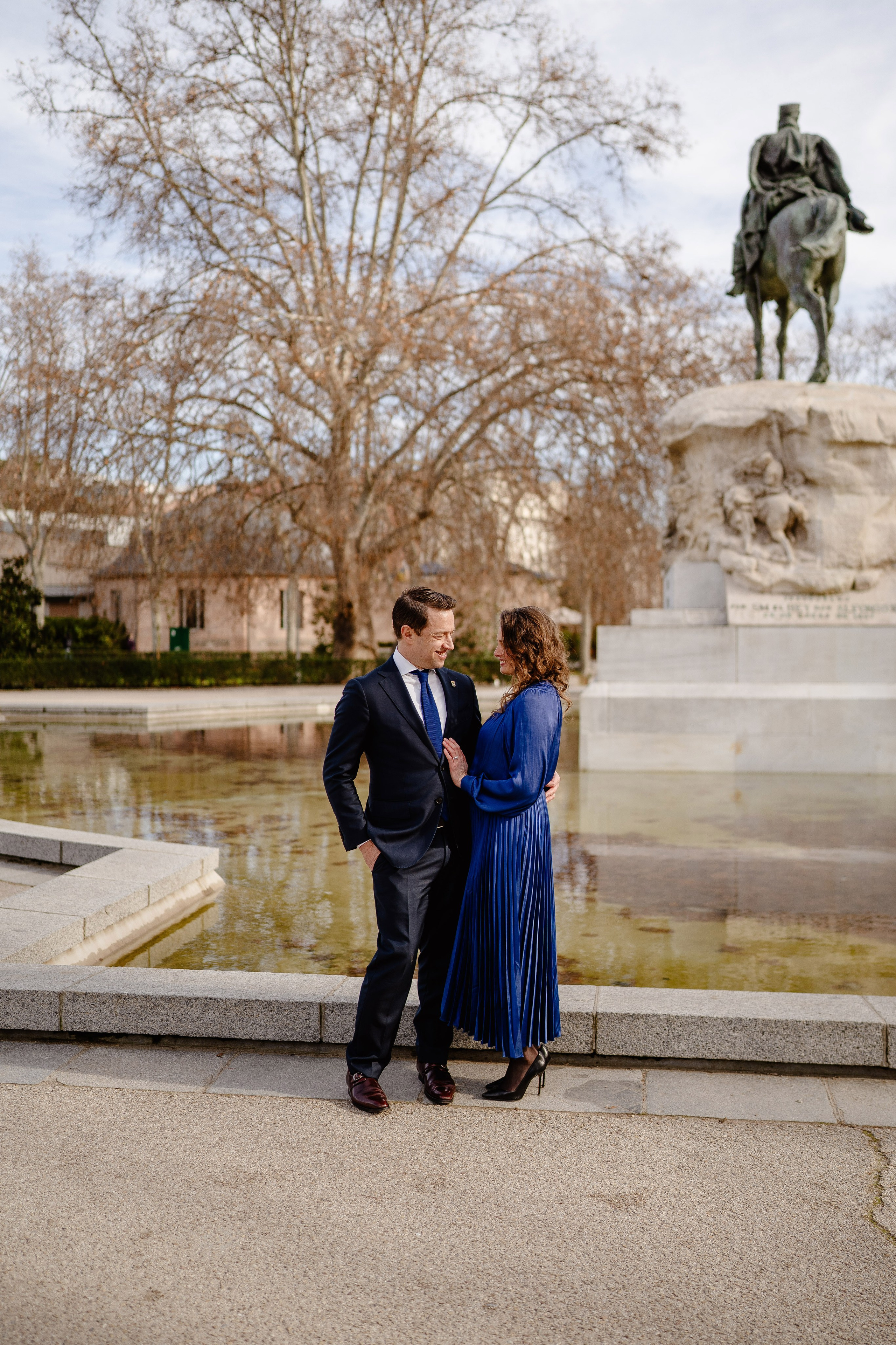 Family photoshoot in Retiro Park. Madrid Photographer for Proposals, Engagements & Families | Anya Petrova