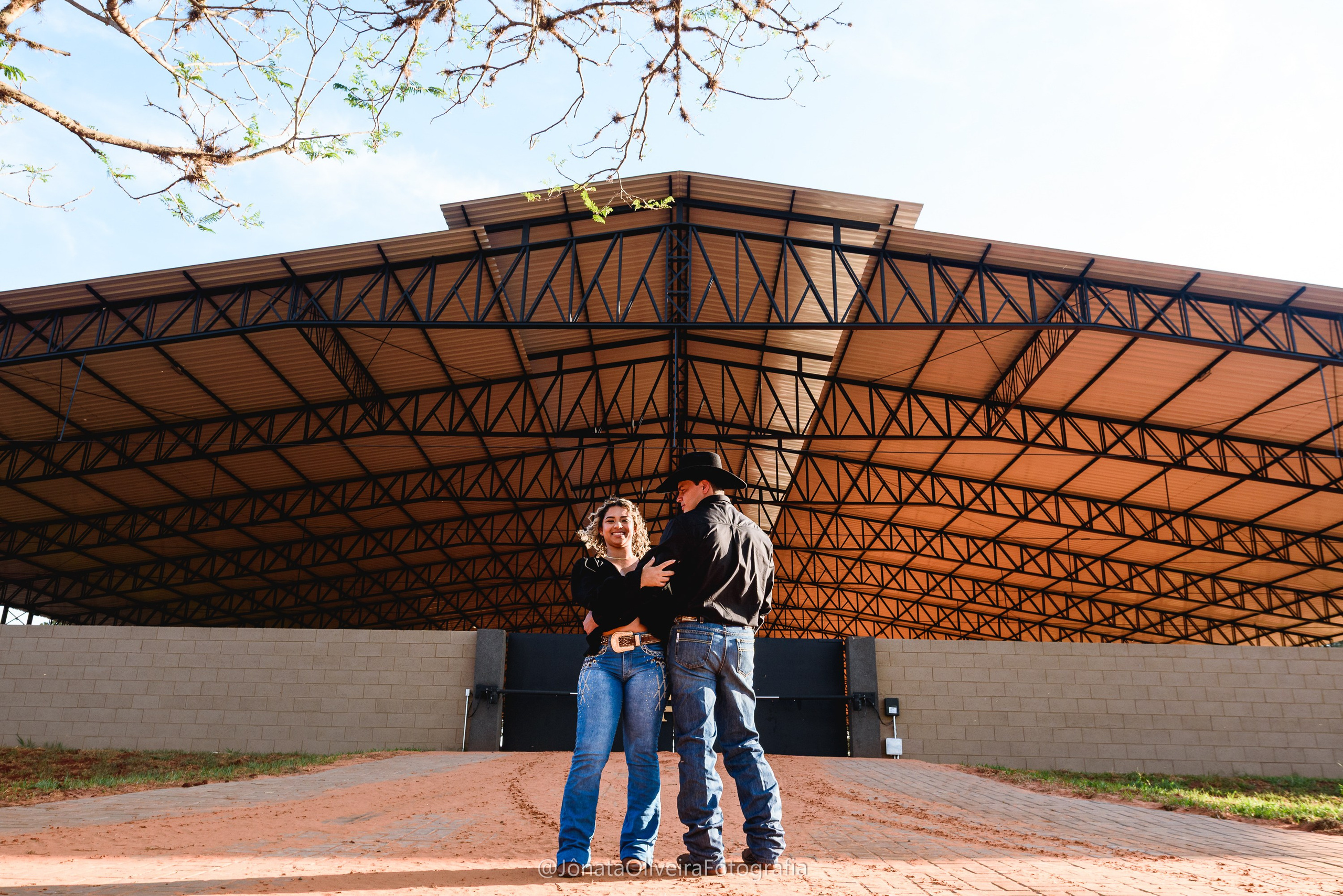 Pre Wedding Luérica e Vinicius. Fotografia de casamentos e ensaios em avaré Jônata Oliveira