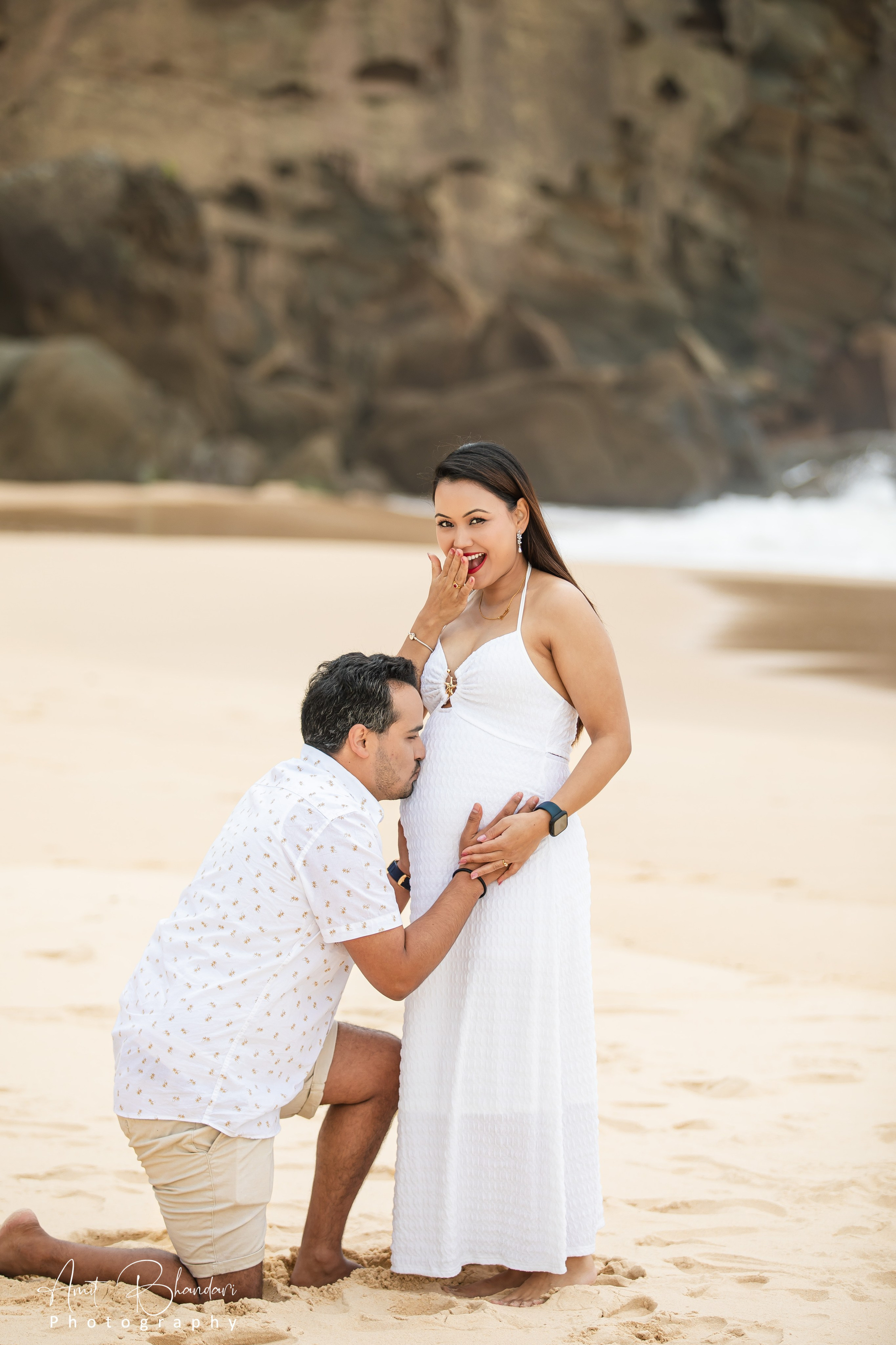 Outdoor Maternity Photoshoot. Freelance Photographer in Newcastle & Central Coast