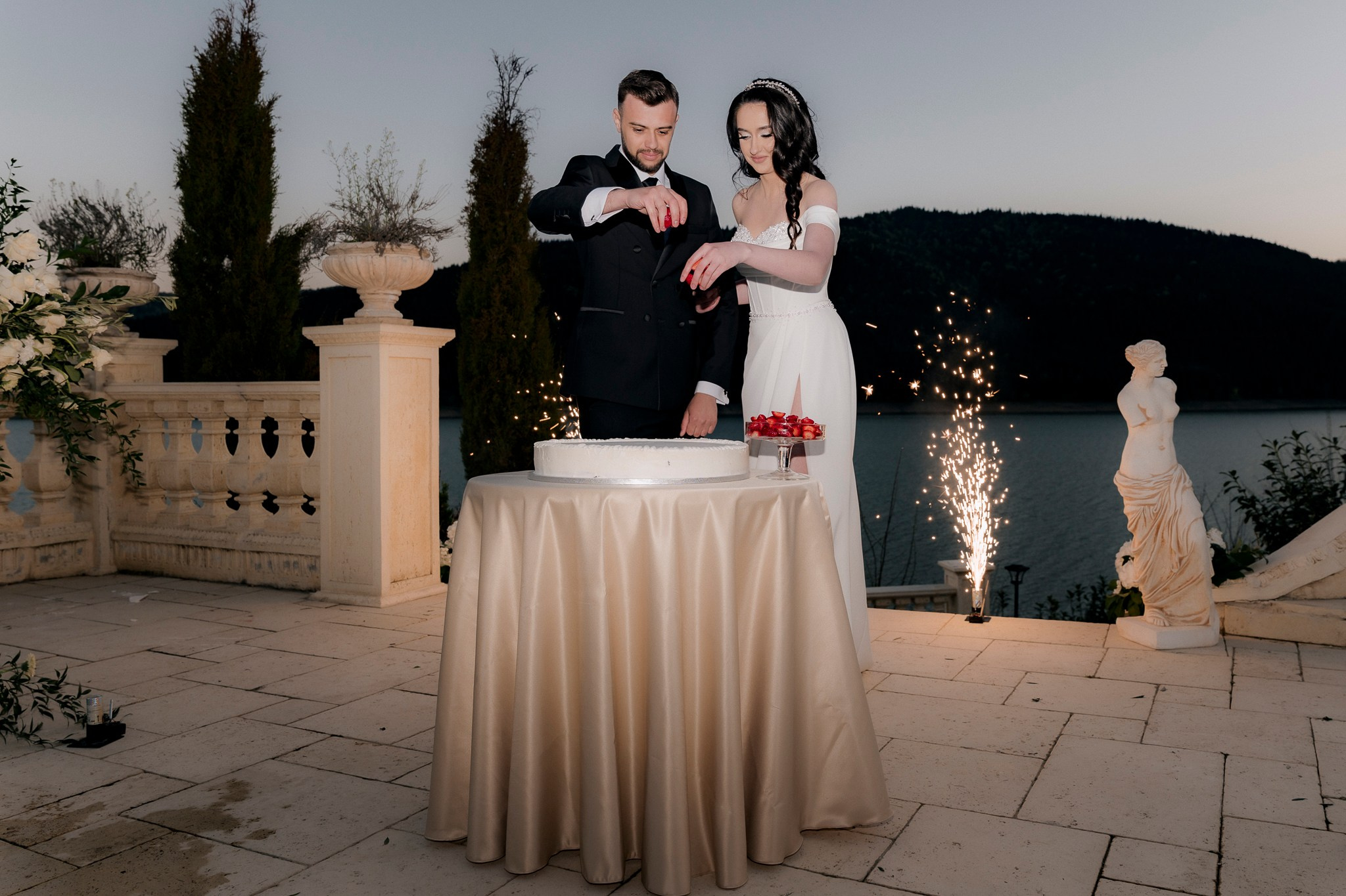 Cristiana & Gilbert. Dragosbaciuartphotographer