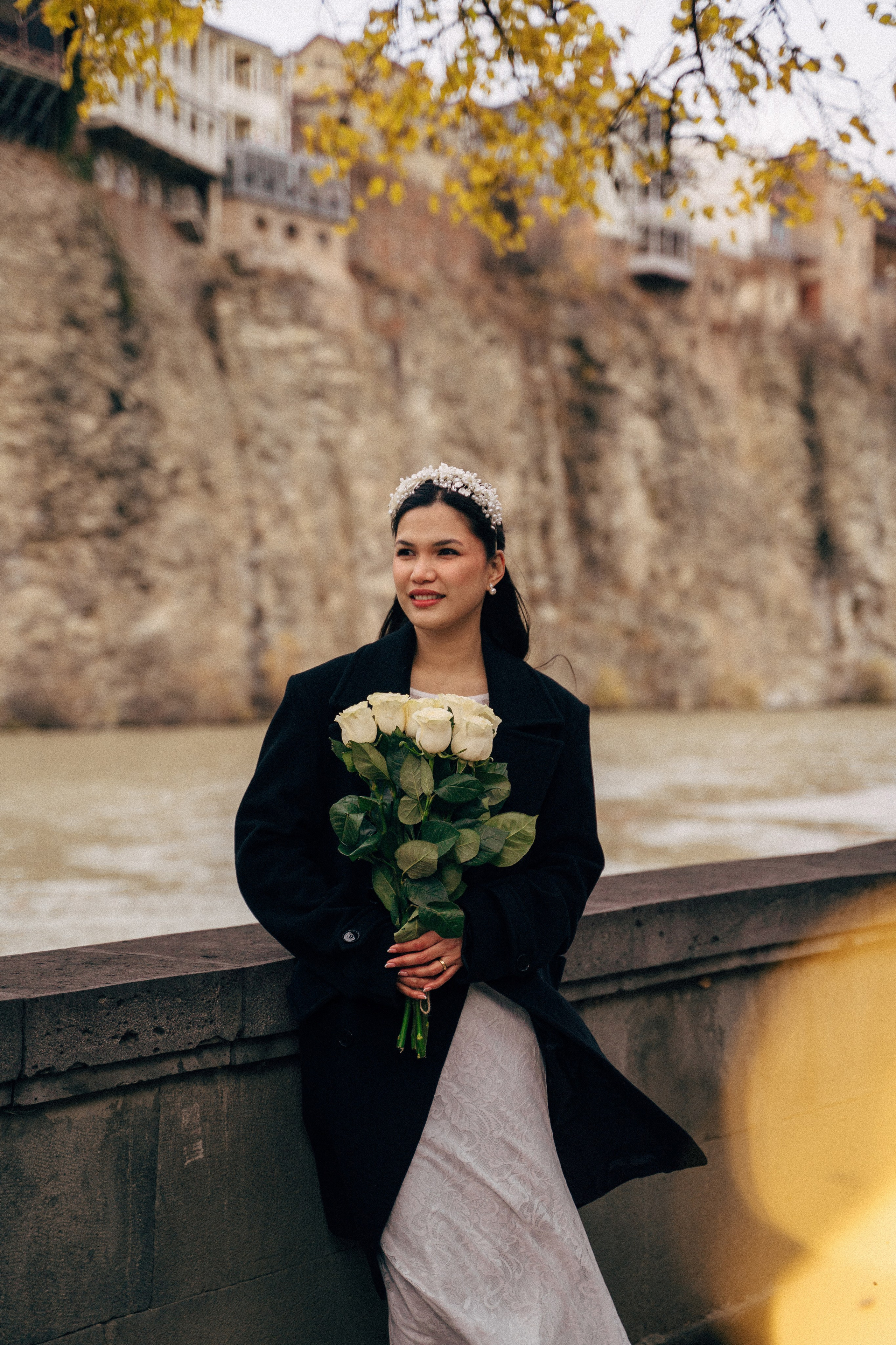 Wedding photo shoot in the Tbilisi Botanical Garden in winter