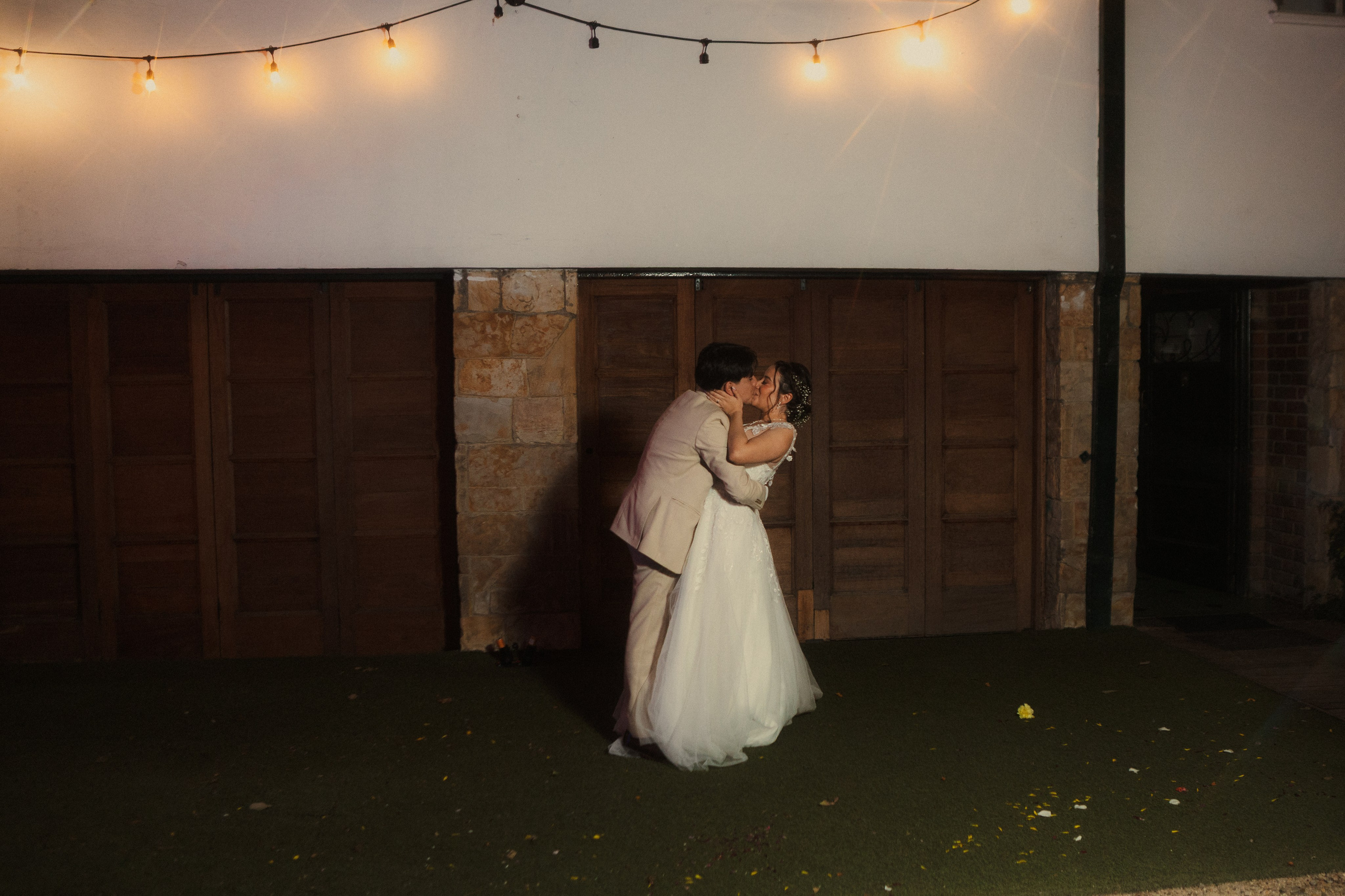 JULIAN & ISABELLA. FOCALMAGIC
