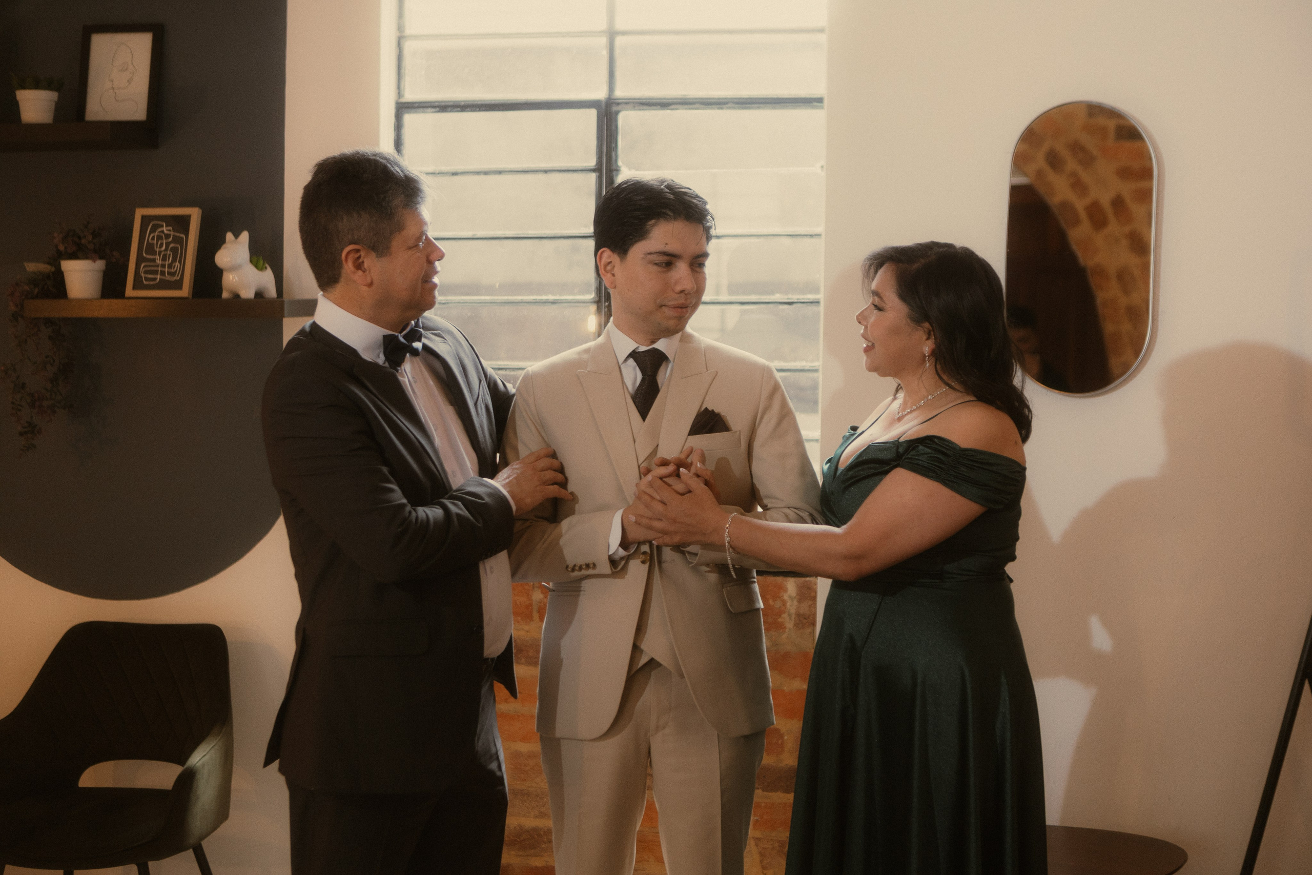 JULIAN & ISABELLA. FOCALMAGIC