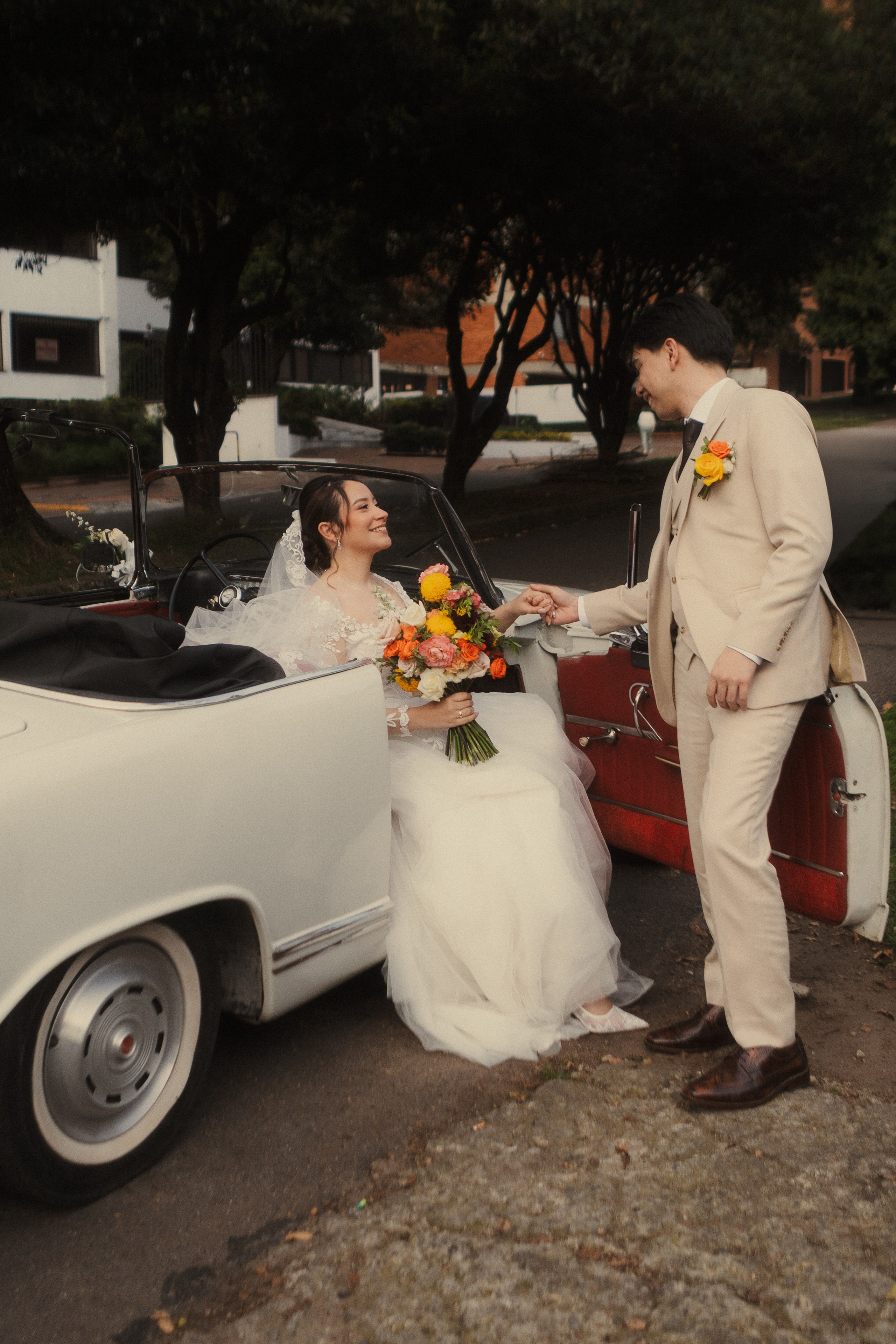 JULIAN & ISABELLA. FOCALMAGIC