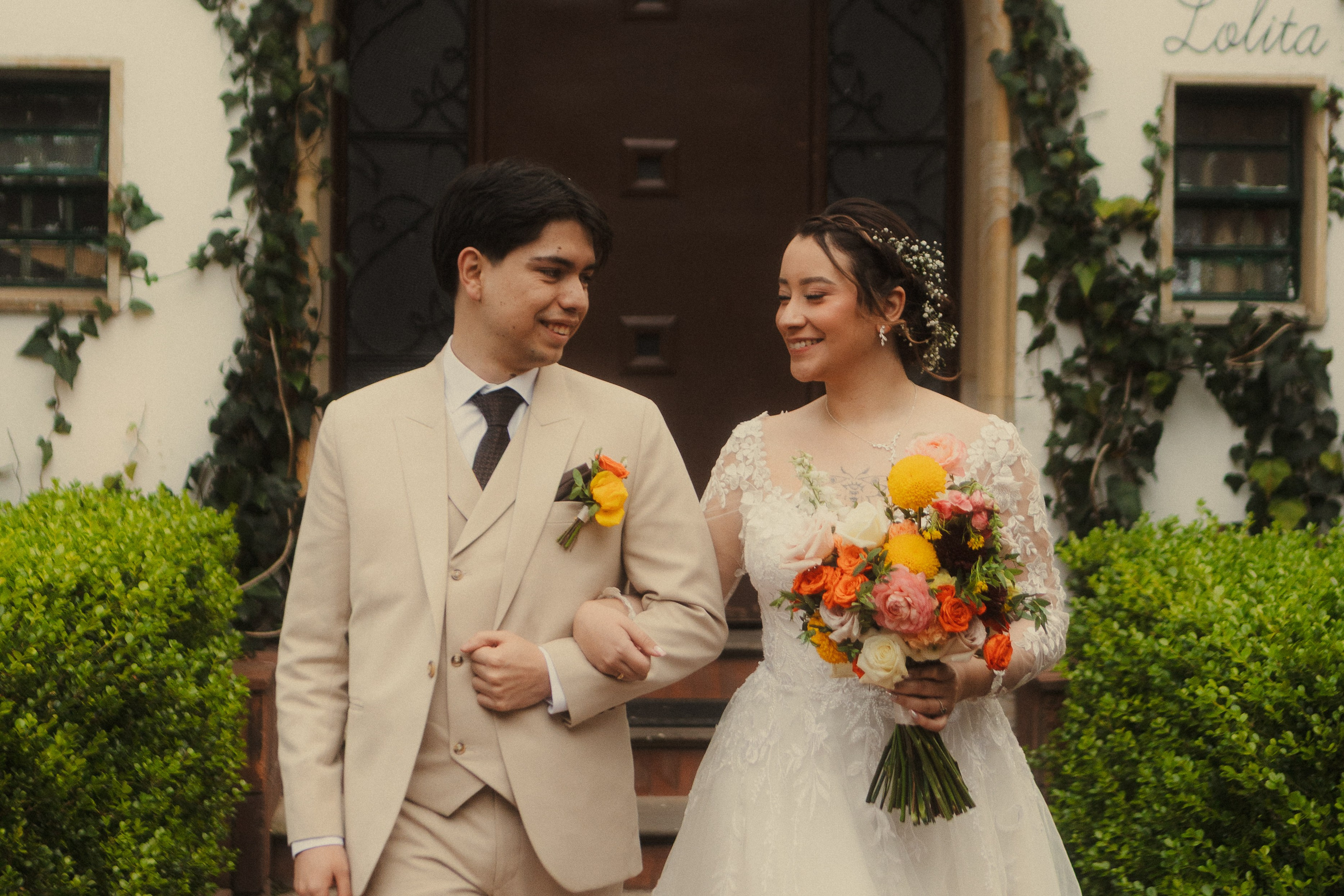 JULIAN & ISABELLA. FOCALMAGIC