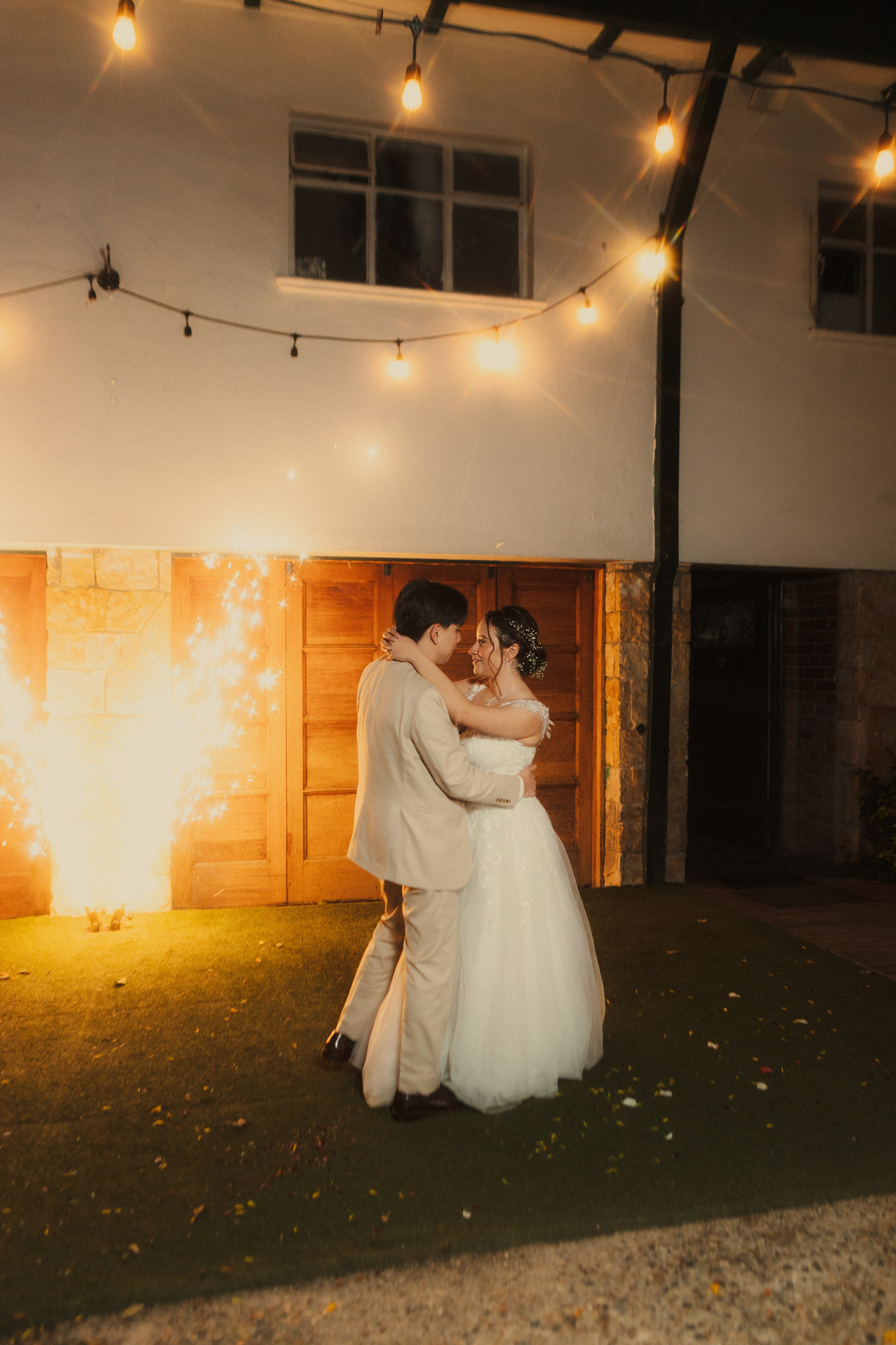 JULIAN & ISABELLA. FOCALMAGIC