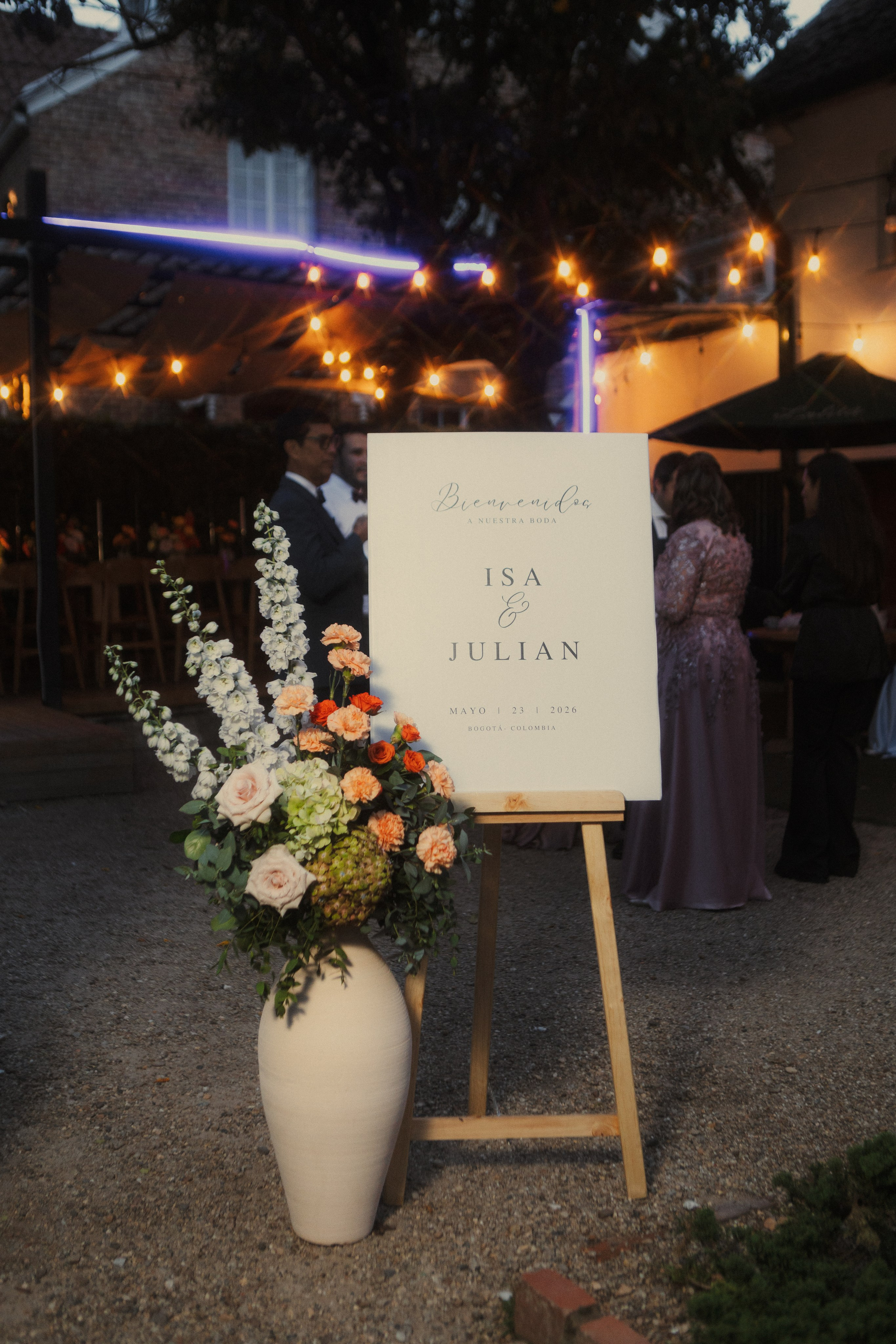 JULIAN & ISABELLA. FOCALMAGIC