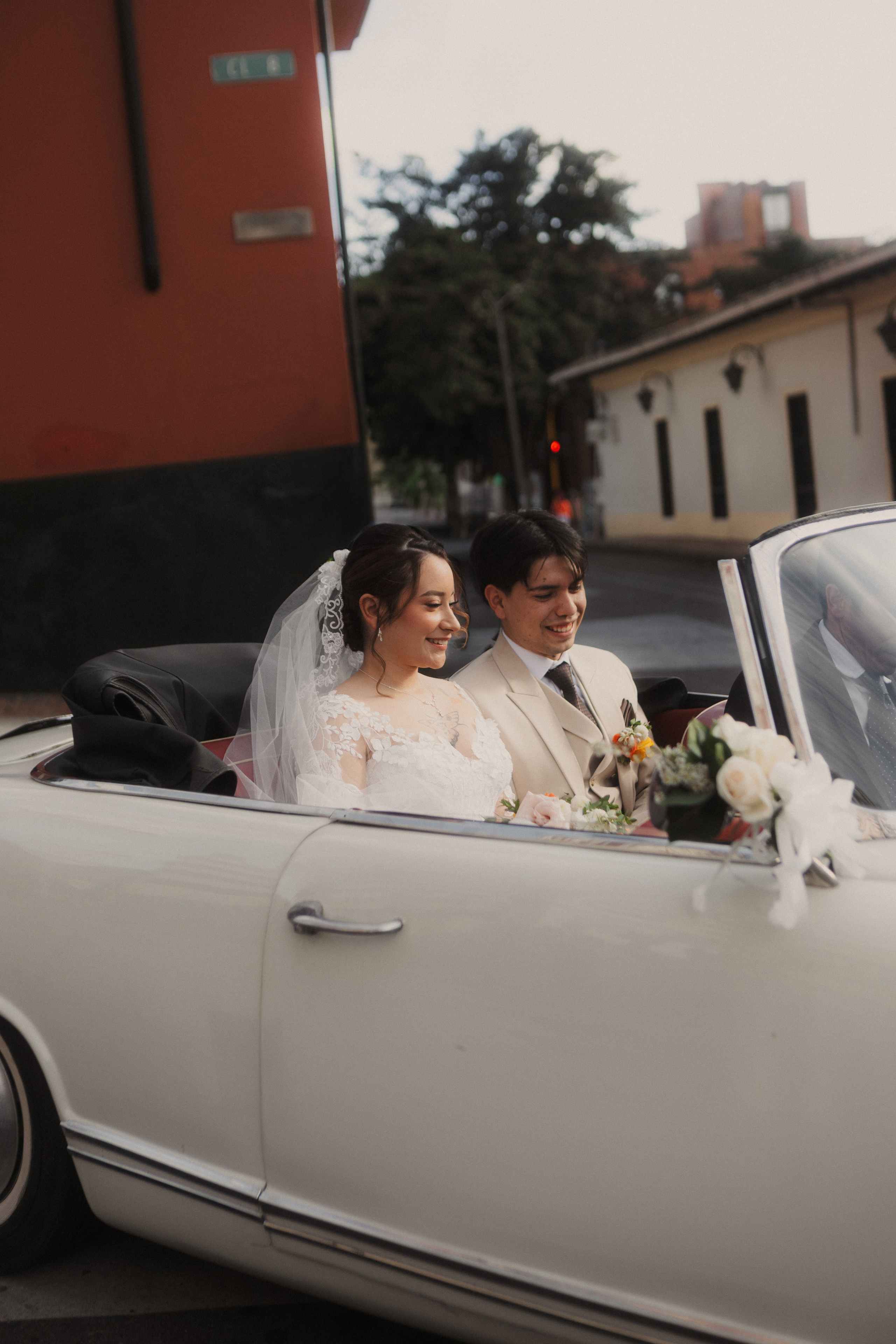 JULIAN & ISABELLA. FOCALMAGIC