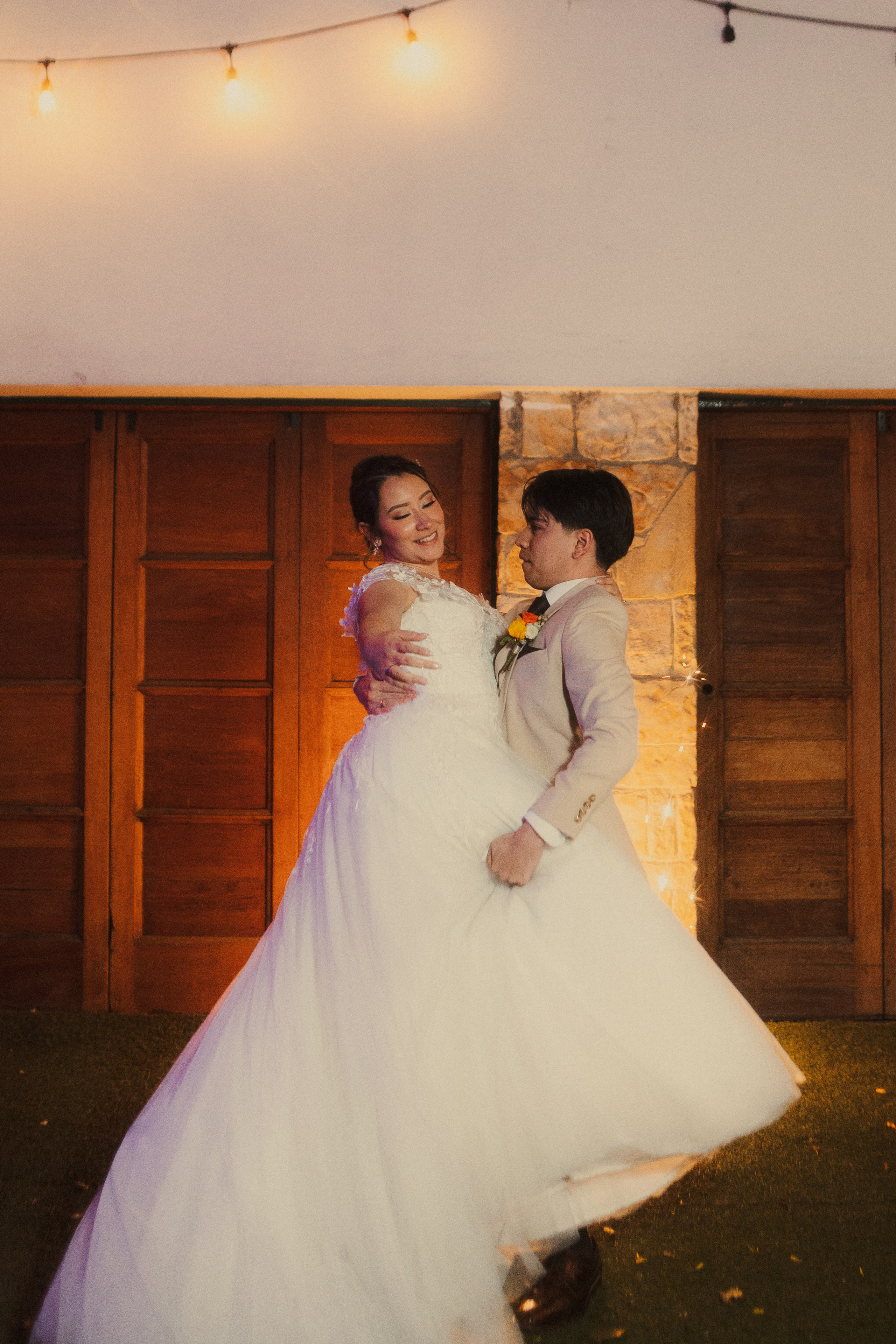 JULIAN & ISABELLA. FOCALMAGIC