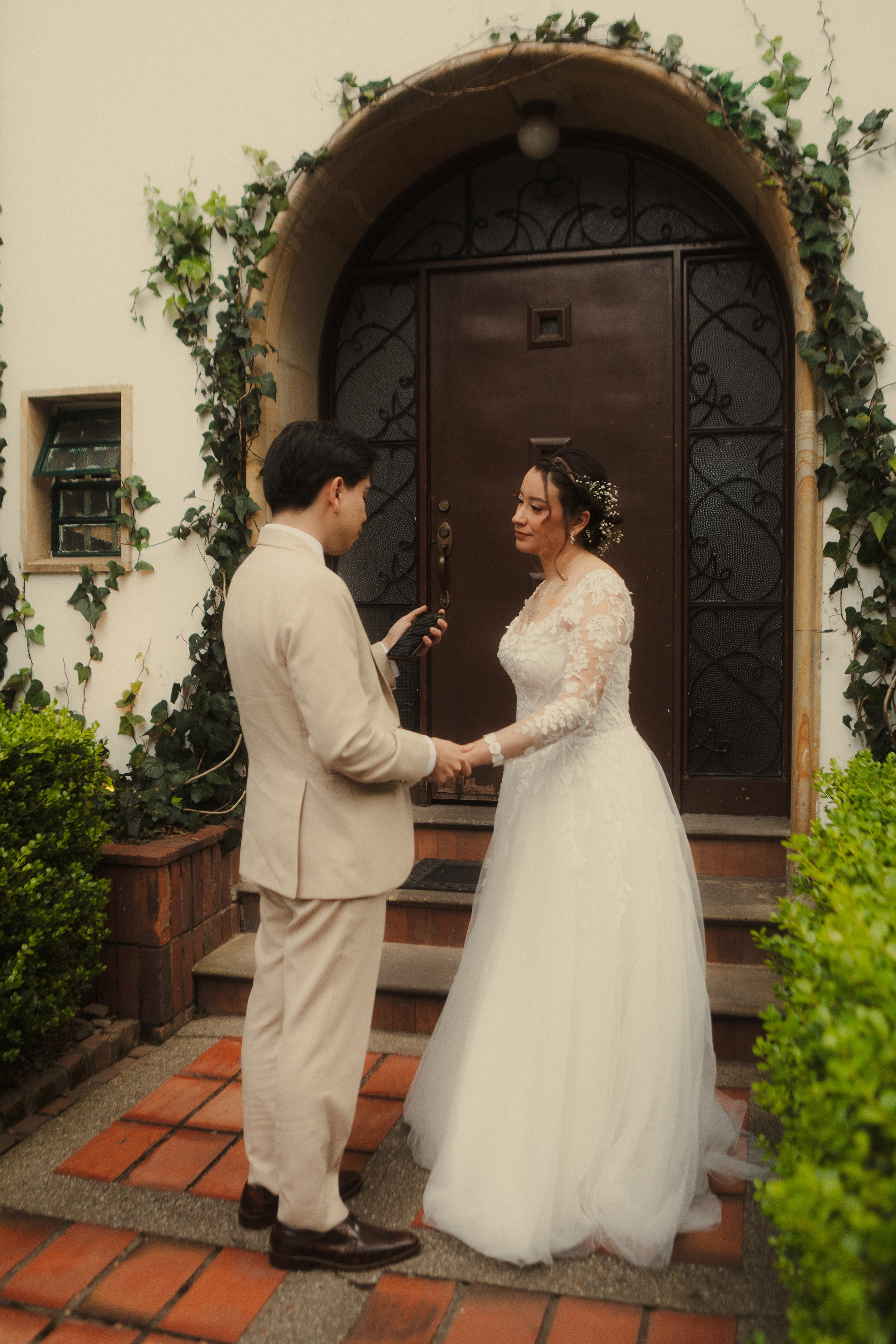 JULIAN & ISABELLA. FOCALMAGIC