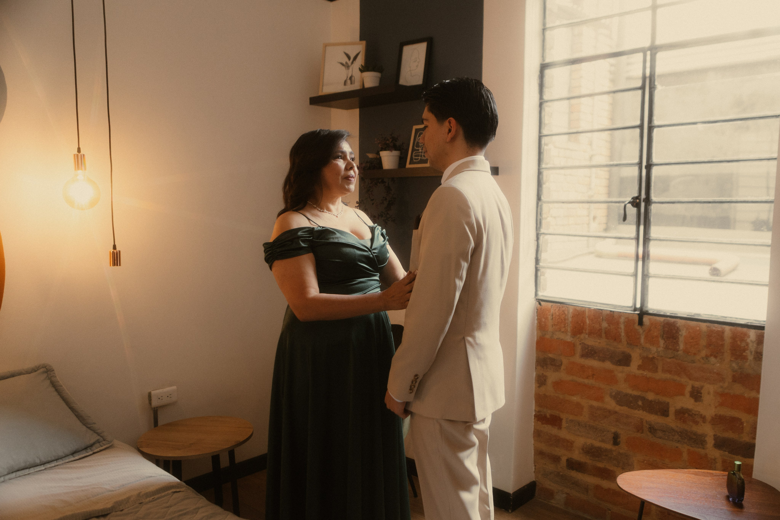 JULIAN & ISABELLA. FOCALMAGIC