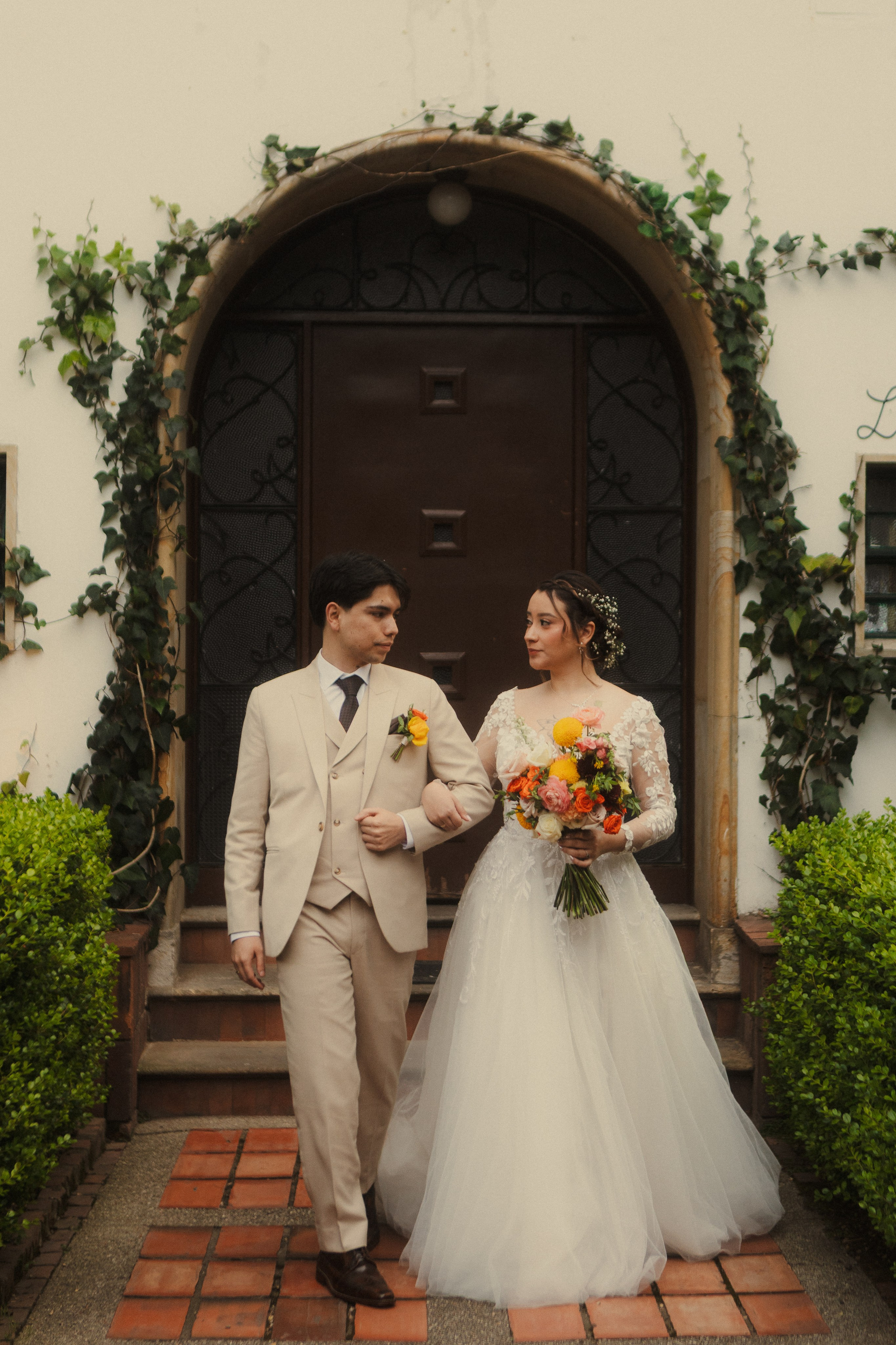 JULIAN & ISABELLA. FOCALMAGIC