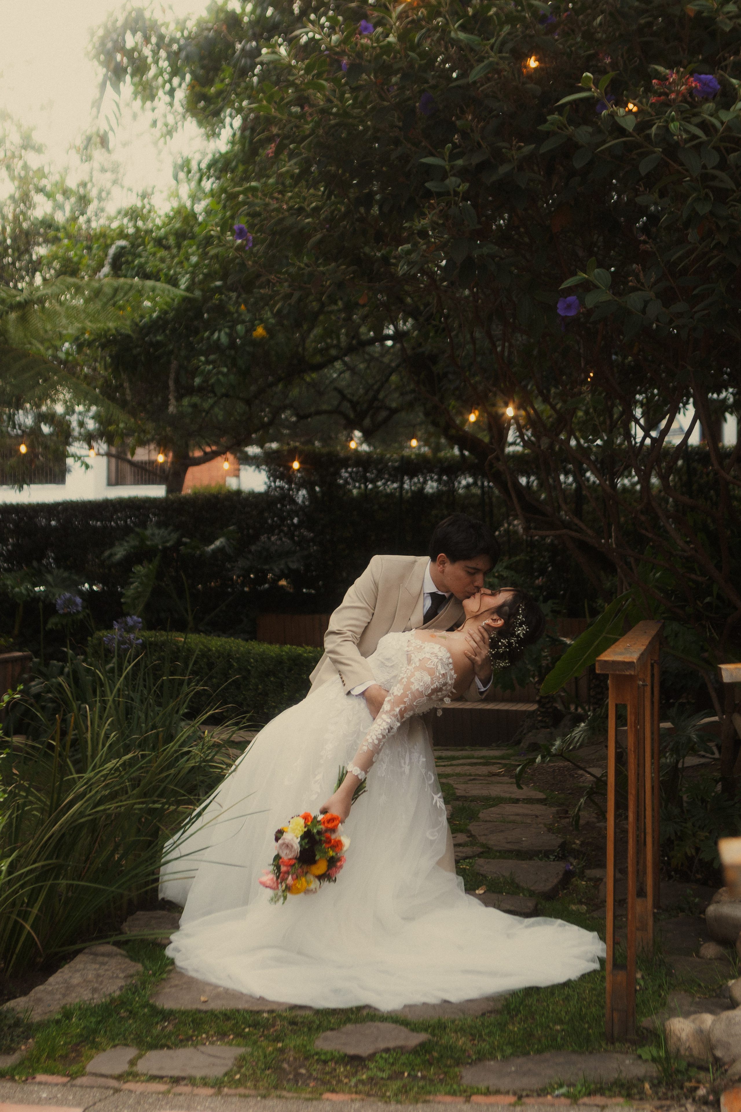 JULIAN & ISABELLA. FOCALMAGIC