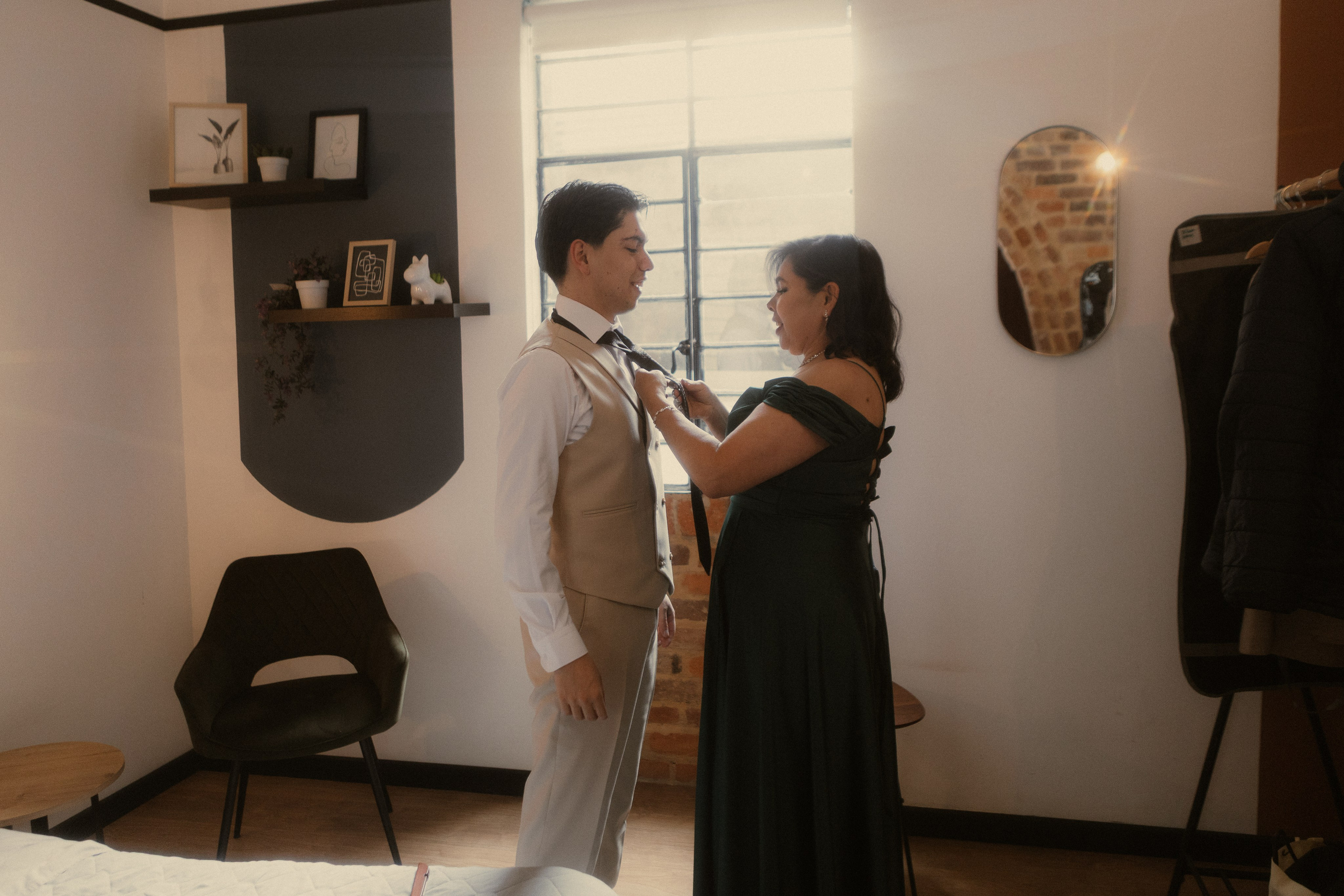 JULIAN & ISABELLA. FOCALMAGIC
