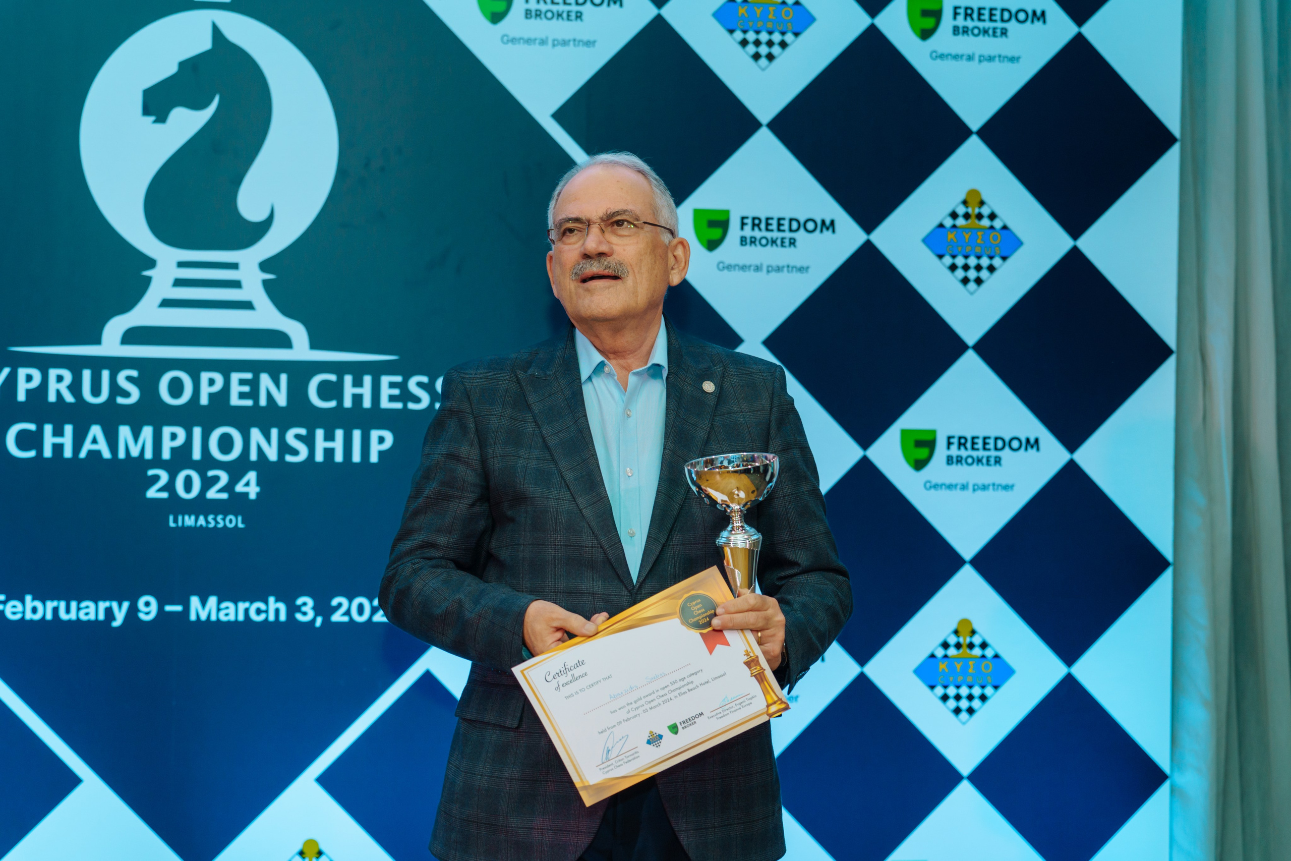 Chess. Photographer in Cyprus