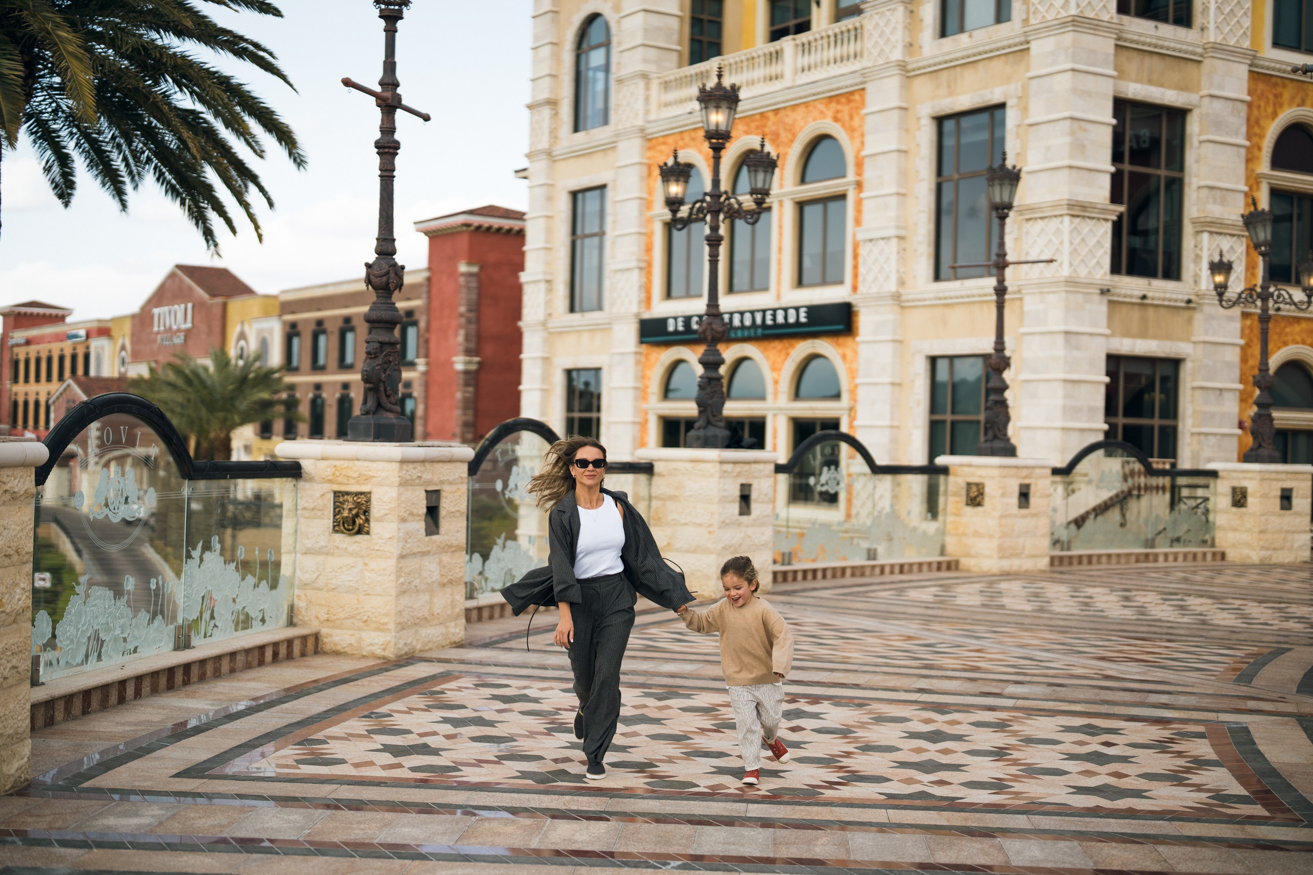 Natalia&Luca. Wedding & elopement photographer Viktoriya Kravtsov. Las Vegas