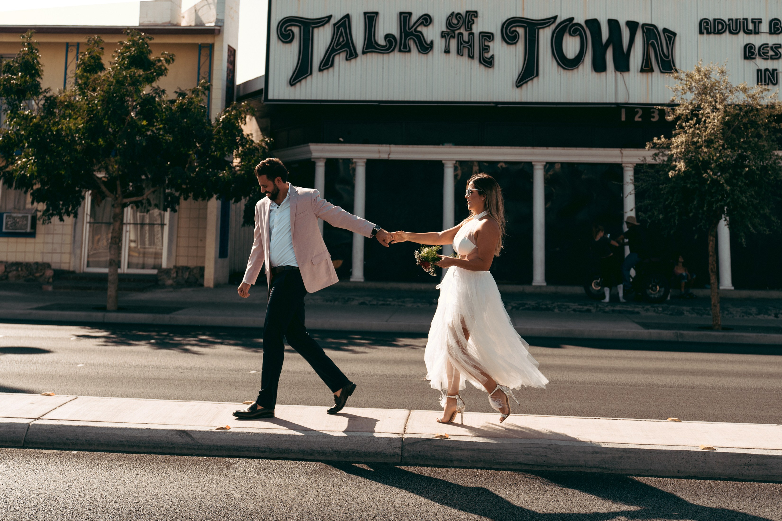 Paulina&Manuel. Wedding & elopement photographer Viktoriya Kravtsov. Las Vegas