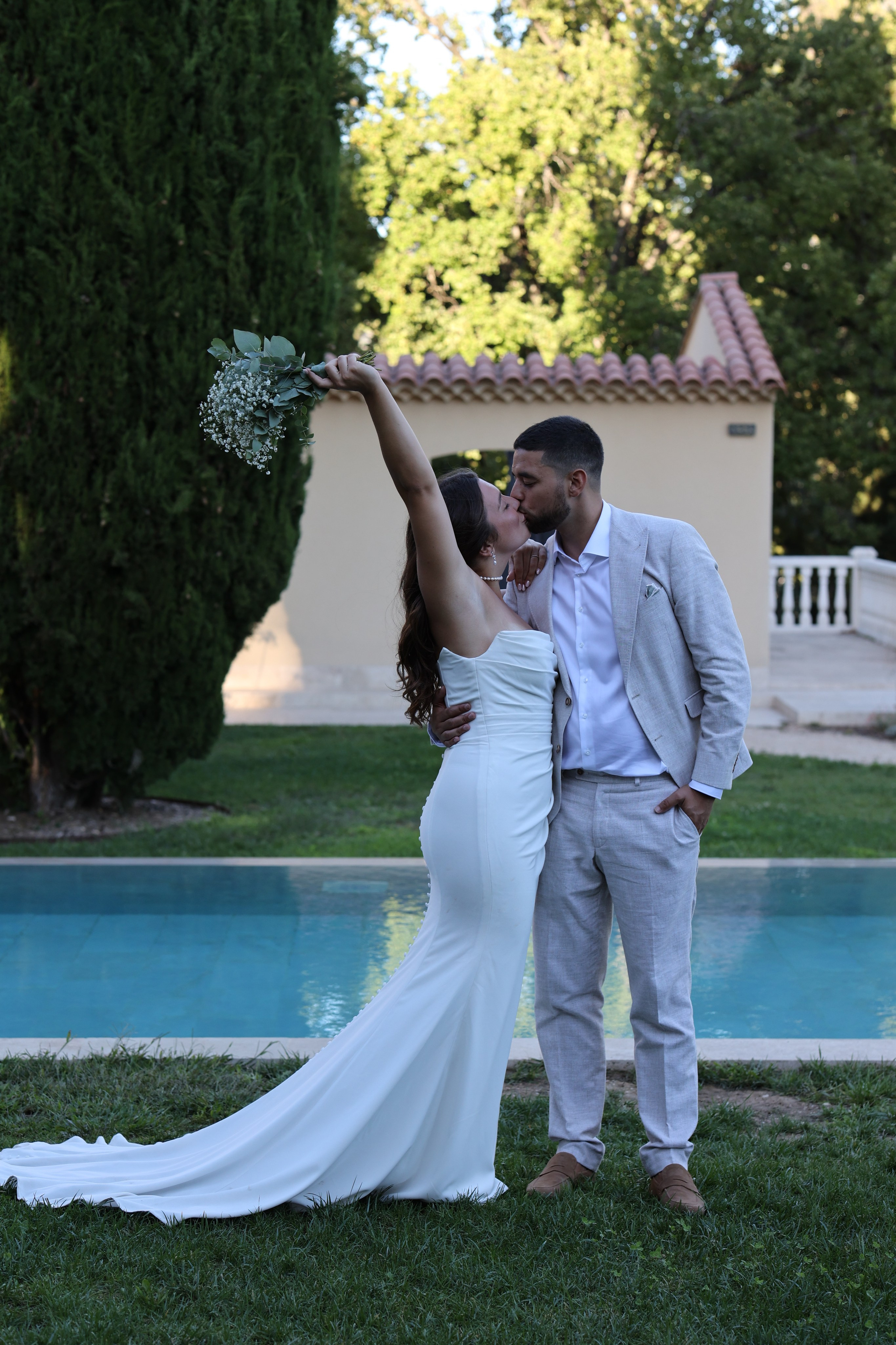 Séance photo de mariage – Instants d’amour inoubliables. Viktoria photo marseille