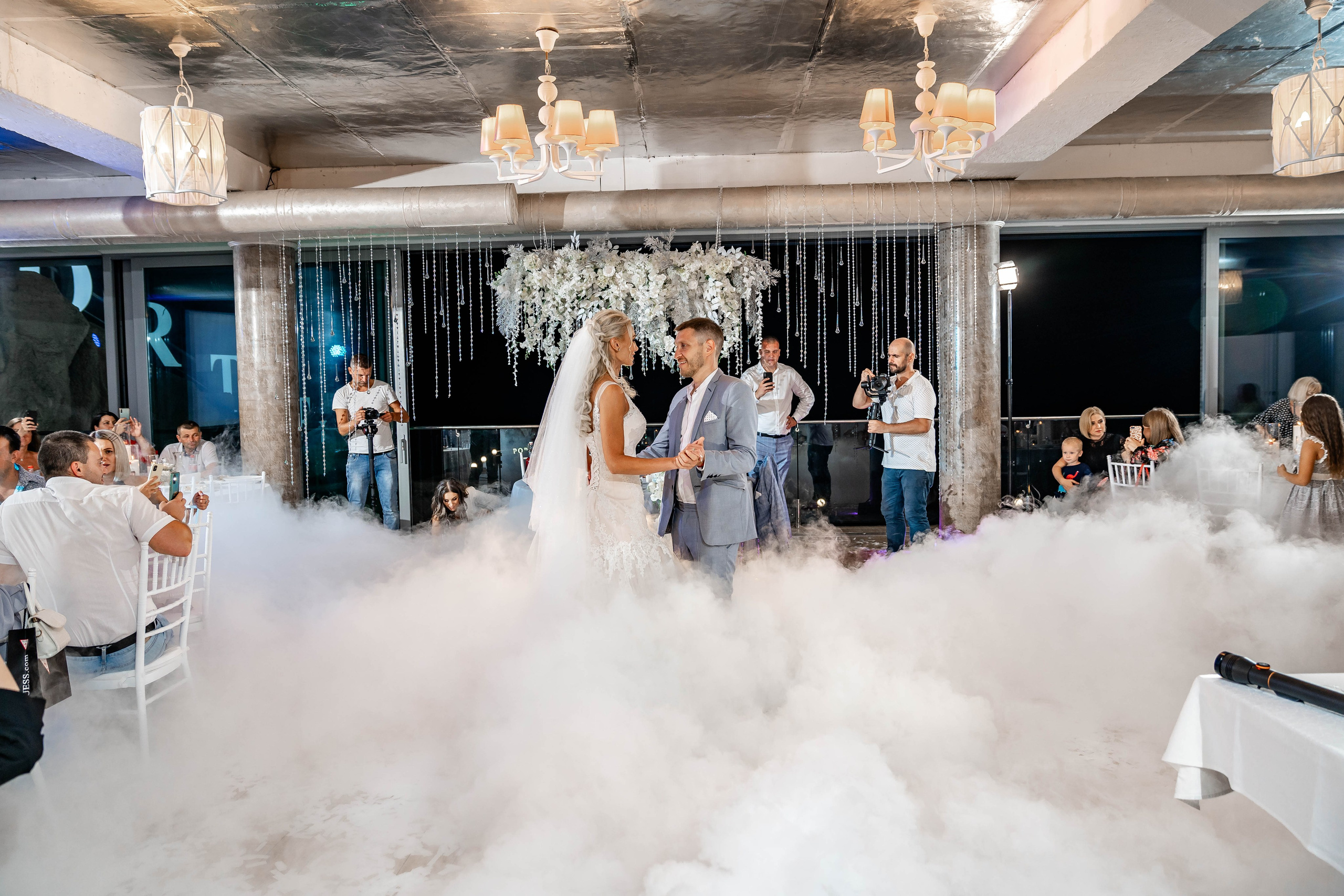 Die Feier. Hochzeits- und Reportagefotograf für München, Regensburg, Deutschland RED LINE Media