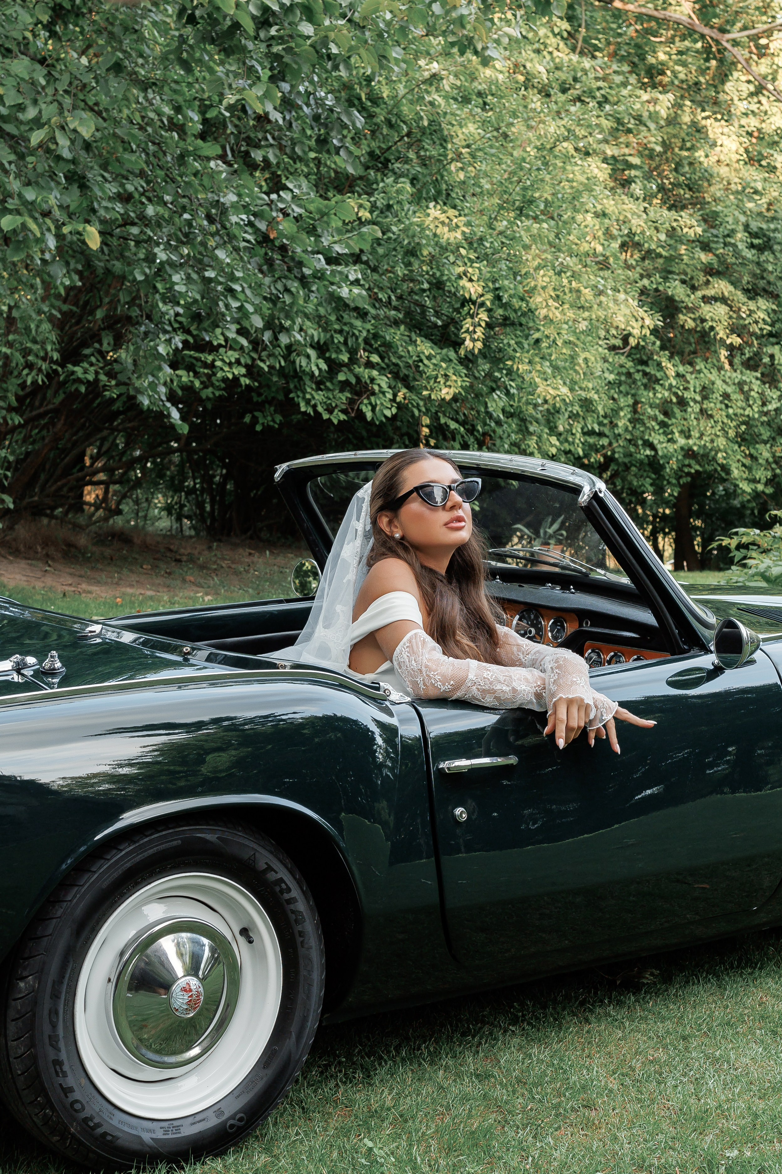 Palac Zelenskich. Fotograf ślubny i rodzinny w Krakowie Yana Klymova