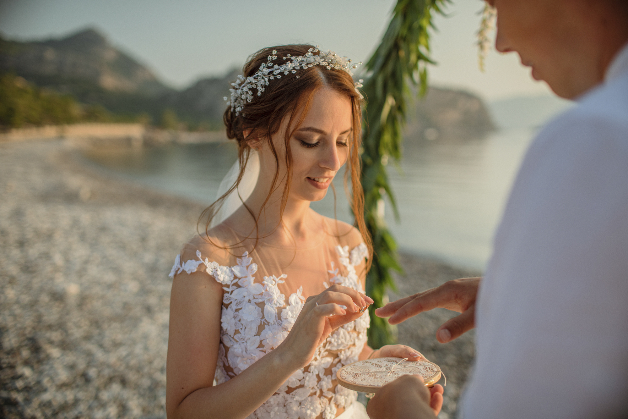 Фотосессия с аркой у моря. Фотограф в Каппадокии / Julia Ganch