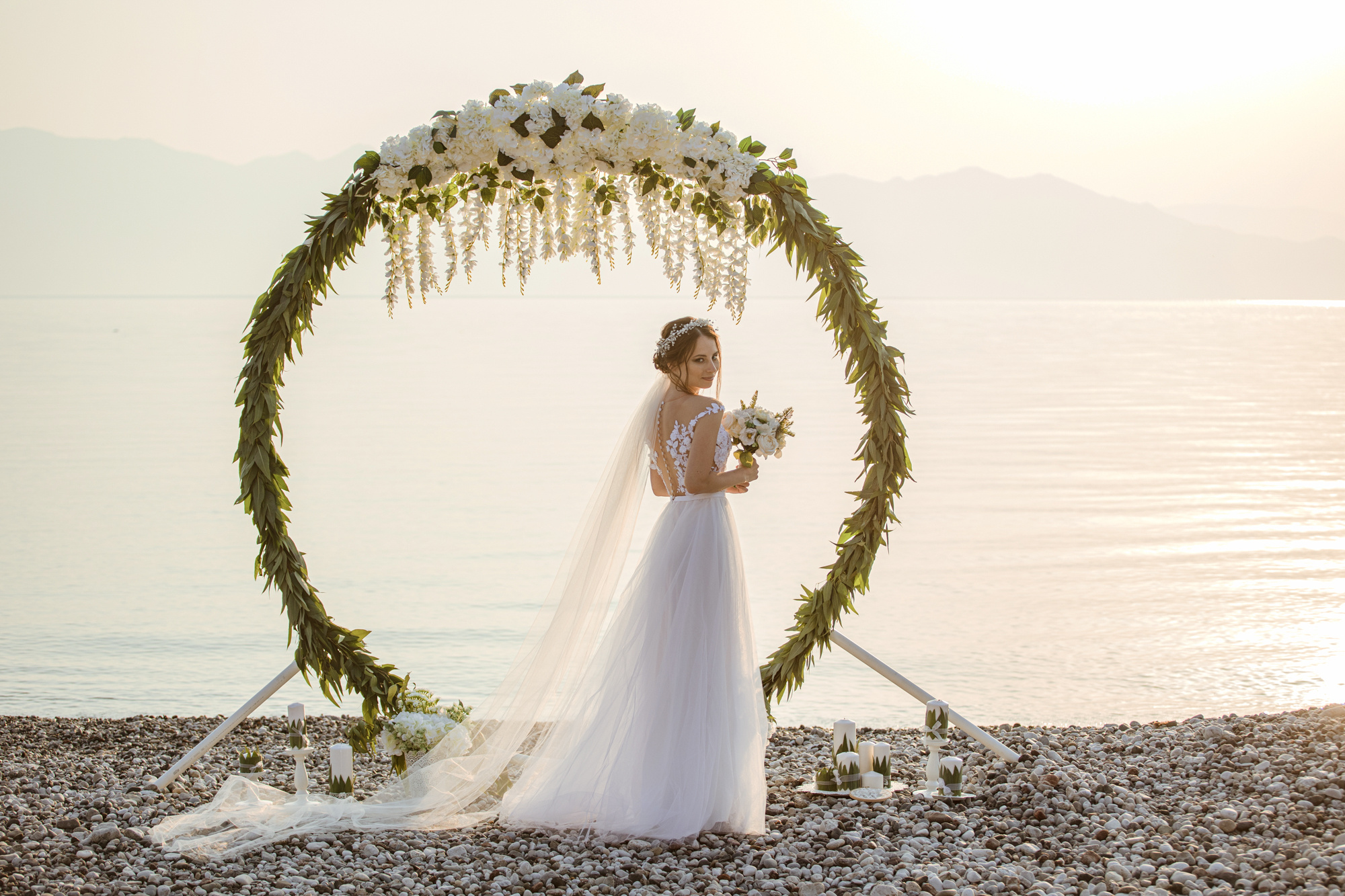 Фотосессия с аркой у моря. Фотограф в Каппадокии / Julia Ganch
