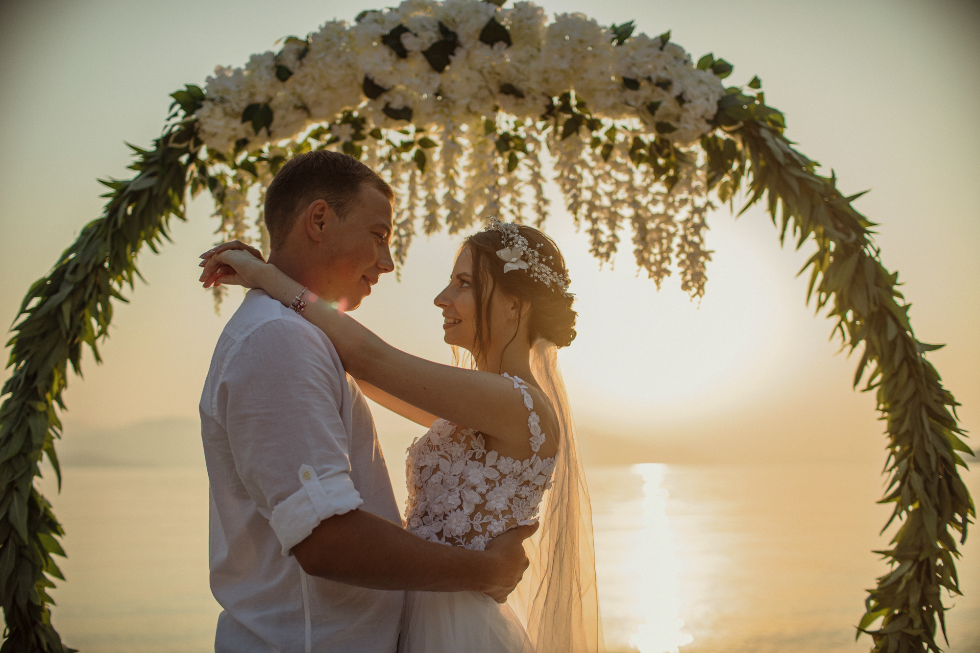 Фотосессия с аркой у моря. Фотограф в Каппадокии / Julia Ganch