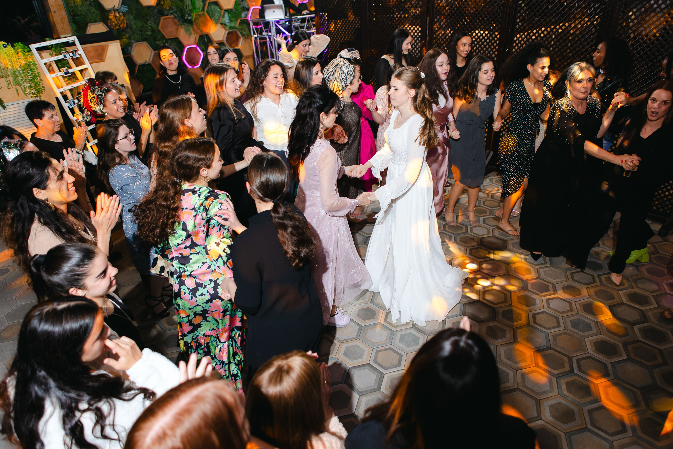 Heart to Heart. Https://shi-photo.com/