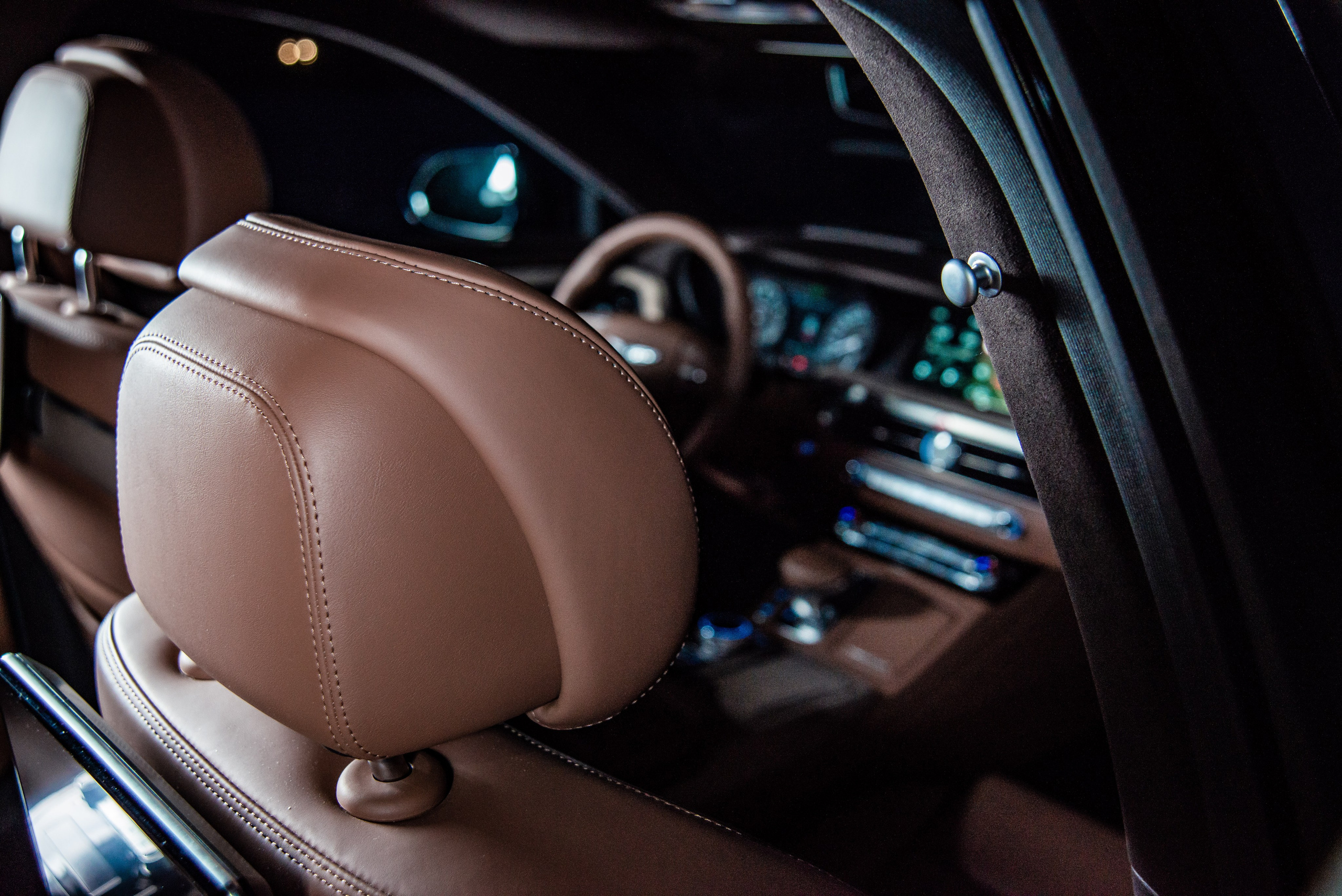 Автомобильная фотосъемка Genesis G90. ФОТОГРАФ МЕКСИКА КИНТАНА-РОО