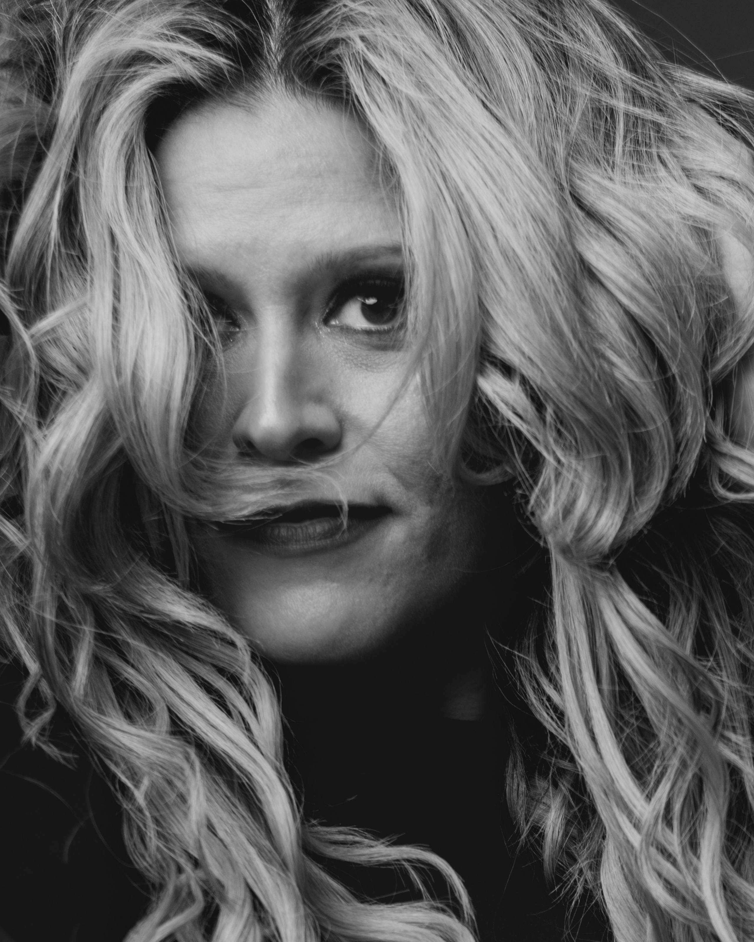 MAURA. Anastasiia Antoniuk portrait, family and couple photographer, Portugal