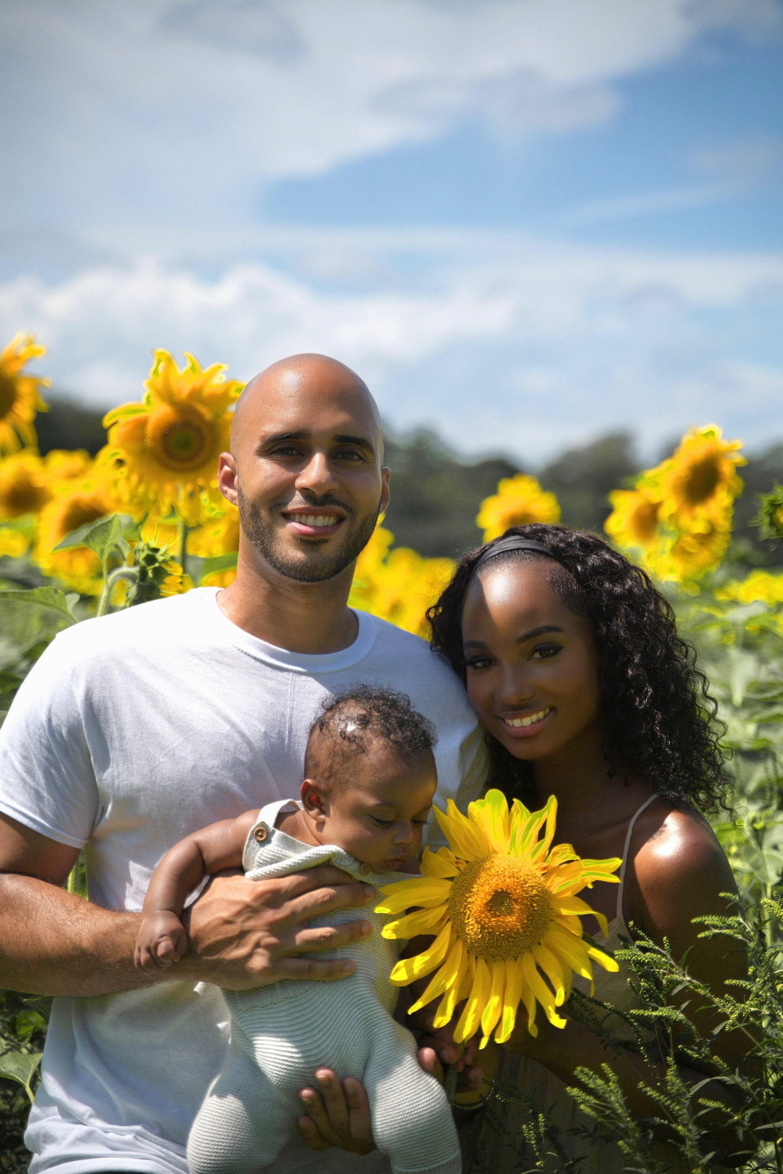 Jennifer and Louis at Sunflowers Farm. Stefanovich Photography | Boston, MA