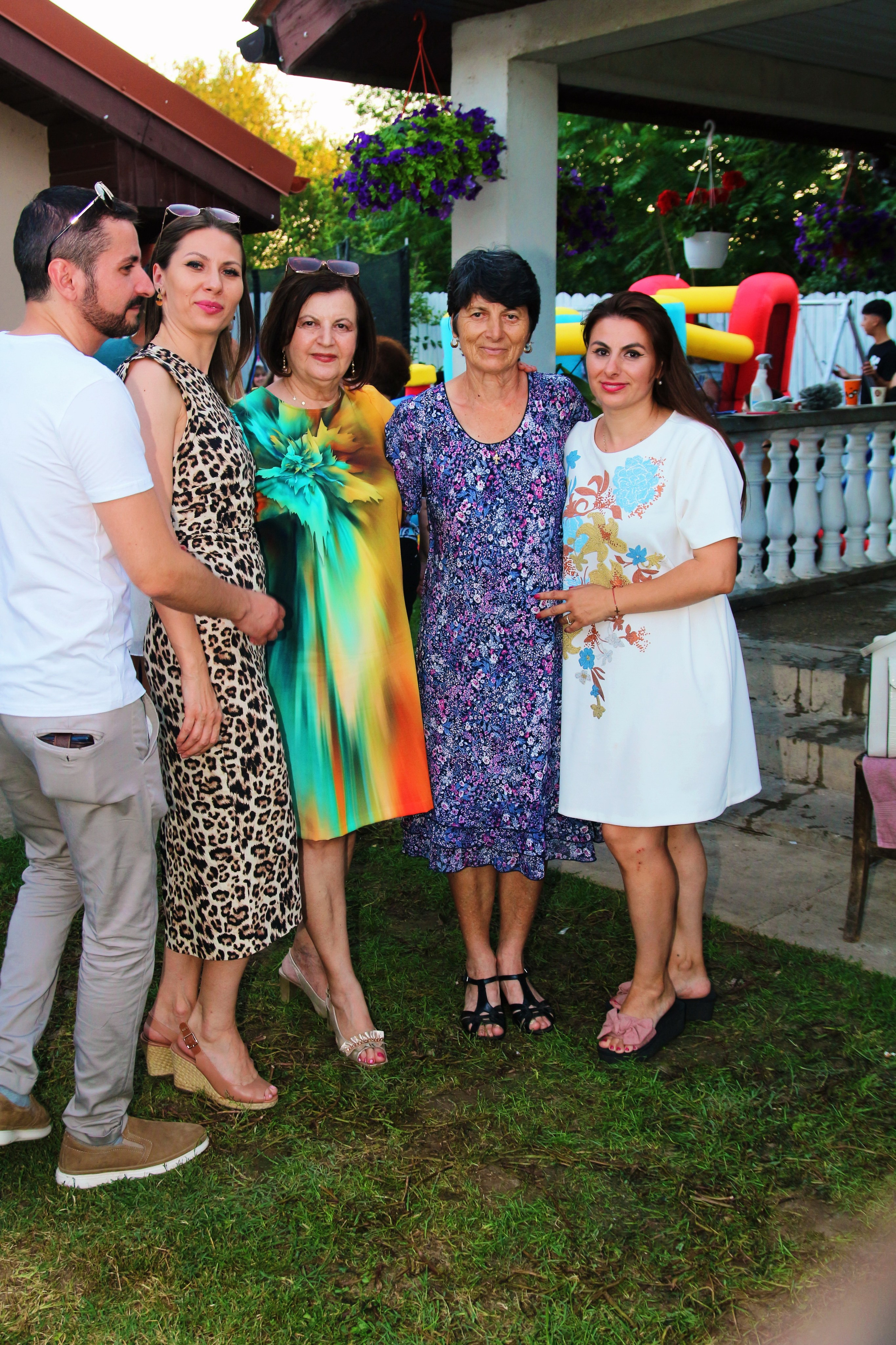 BYZO MEDIA. PETRU BYZO - family and children photographer in ROMANIA